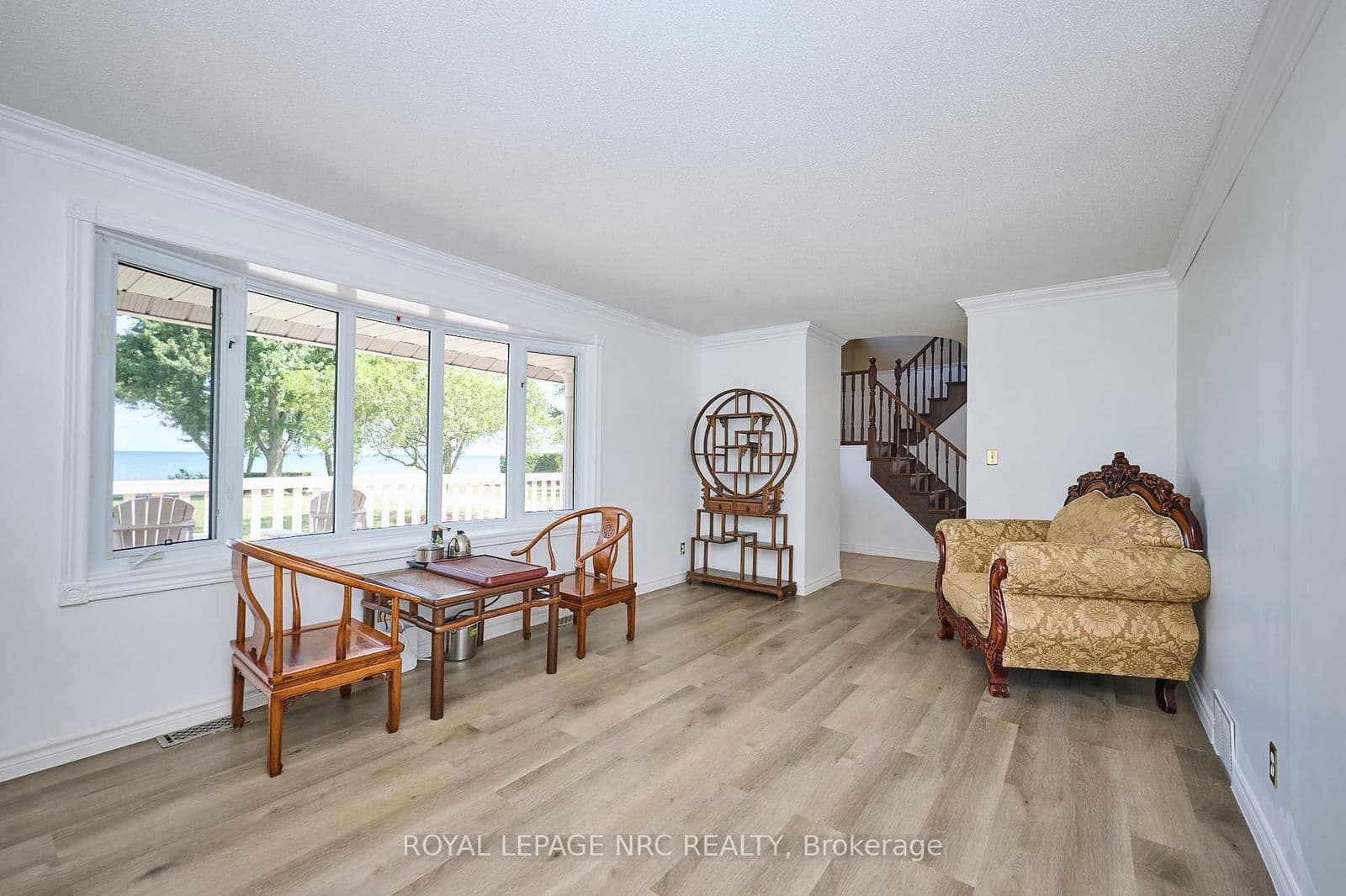 Detached at 4040 Lakeshore Road, Lincoln, ON - Photo 11 - RE/MAX Garden City Realty