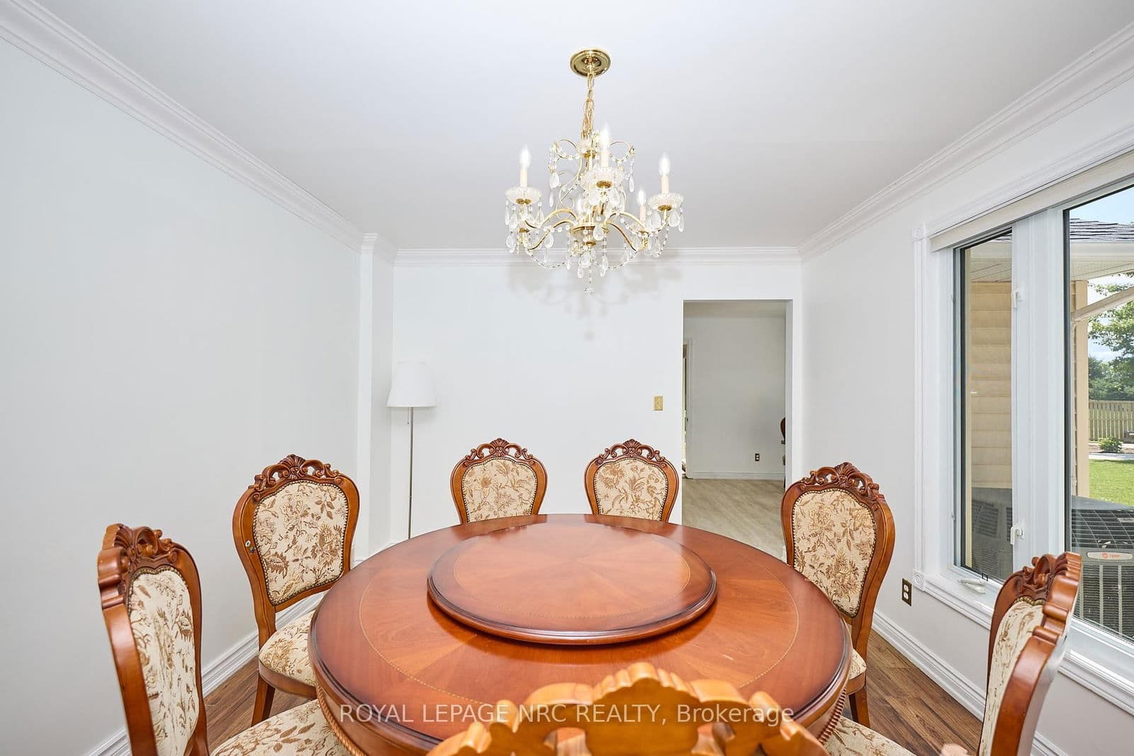 Detached at 4040 Lakeshore Road, Lincoln, ON - Photo 21 - RE/MAX Garden City Realty