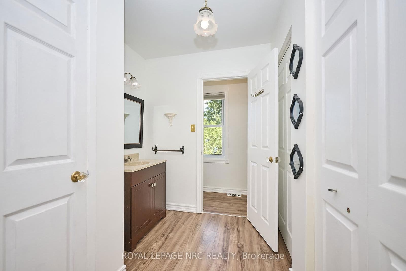 Detached at 4040 Lakeshore Road, Lincoln, ON - Photo 26 - RE/MAX Garden City Realty