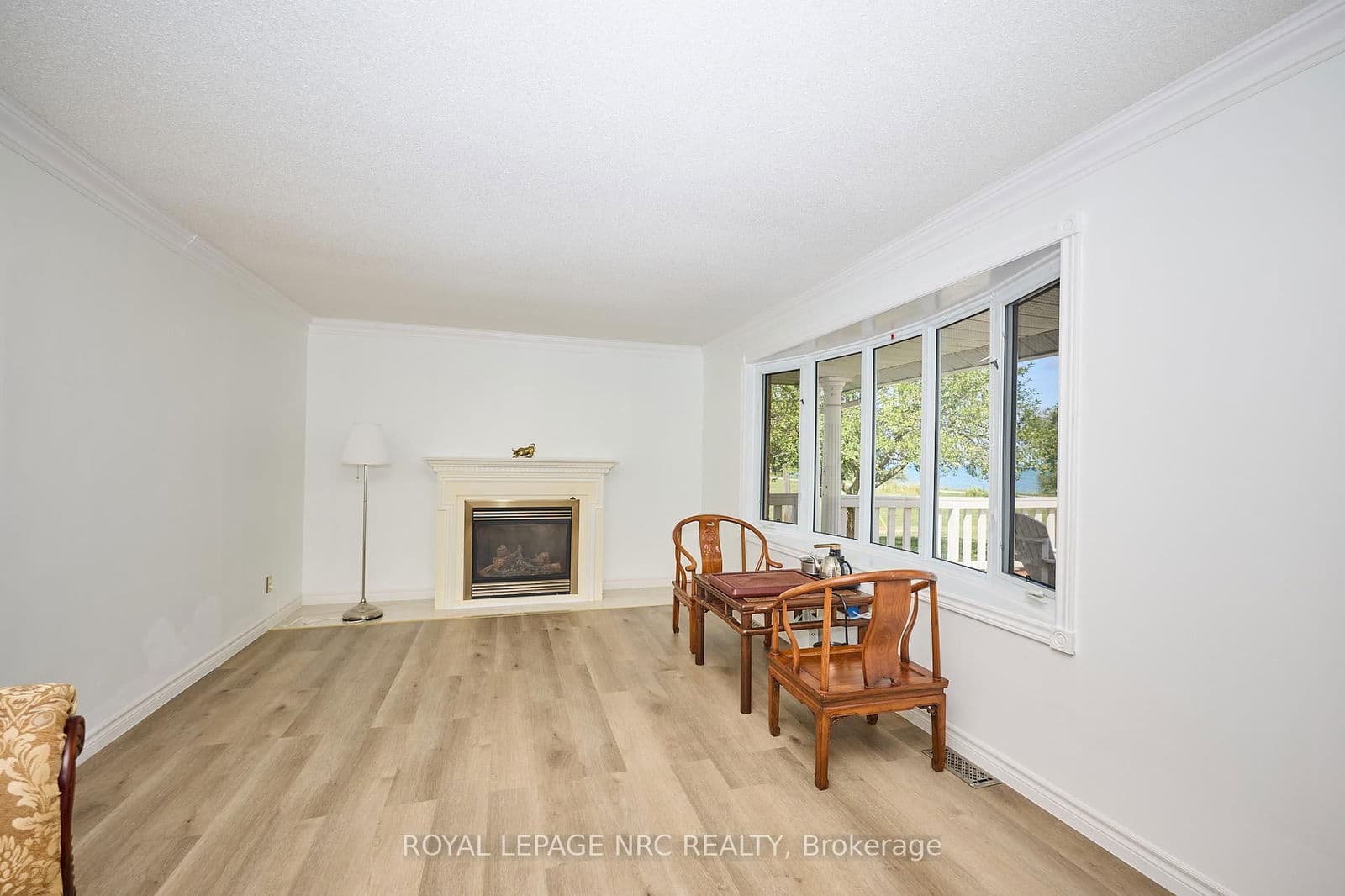 Detached at 4040 Lakeshore Road, Lincoln, ON - Photo 9 - RE/MAX Garden City Realty