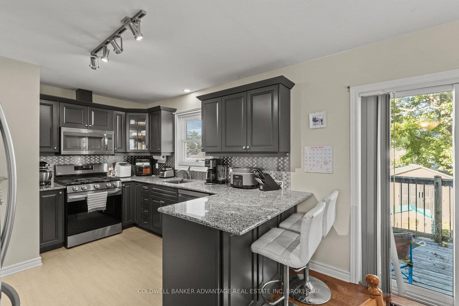 Detached at 697 Ferndale Avenue, Fort Erie, ON - Photo 10 - RE/MAX Garden City Realty