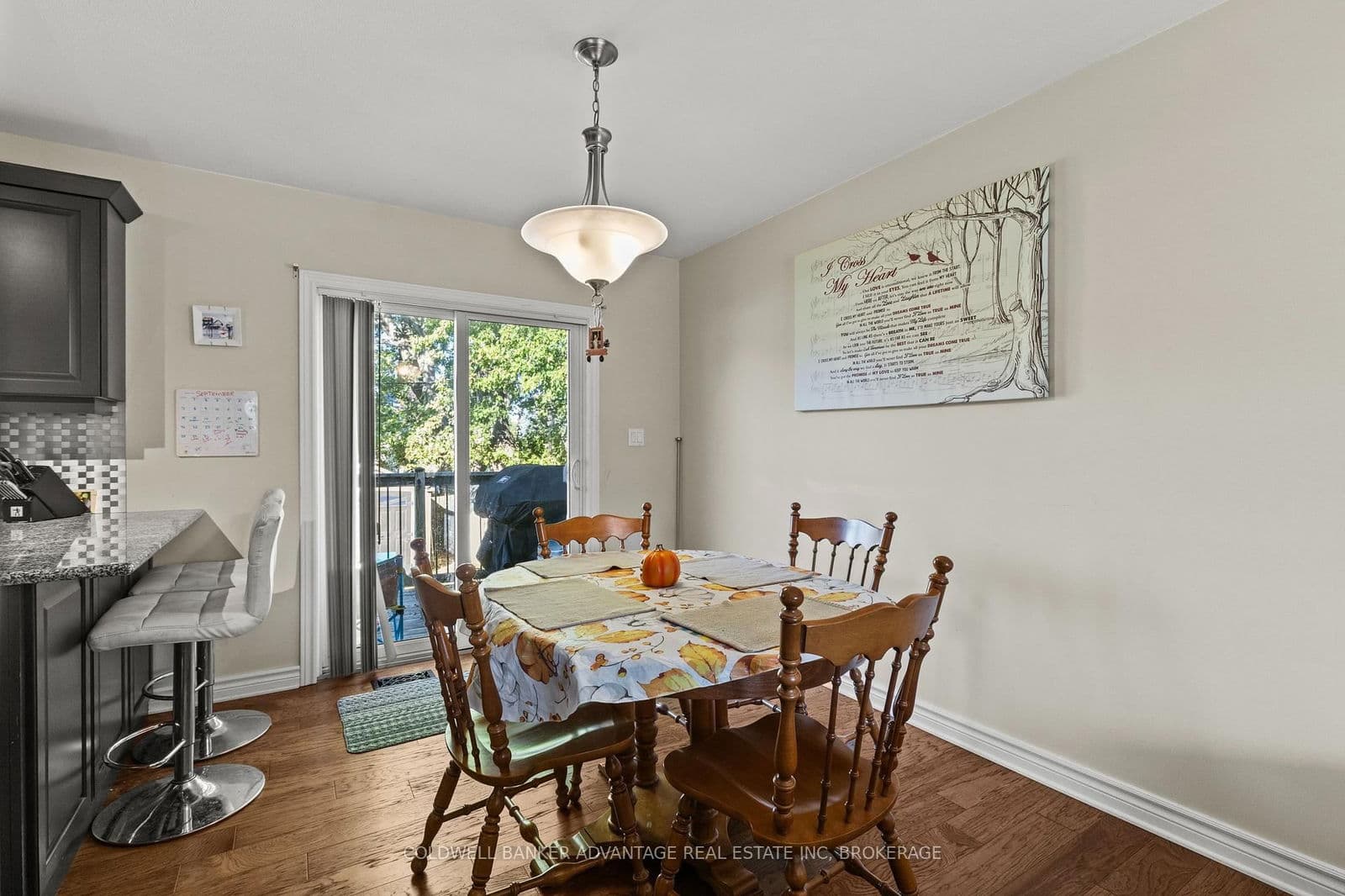 Detached at 697 Ferndale Avenue, Fort Erie, ON - Photo 9 - RE/MAX Garden City Realty