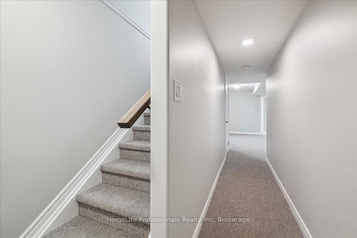 Att/Row/Townhouse at 81 Elvira Way, Thorold, ON - Photo 31 - RE/MAX Garden City Realty