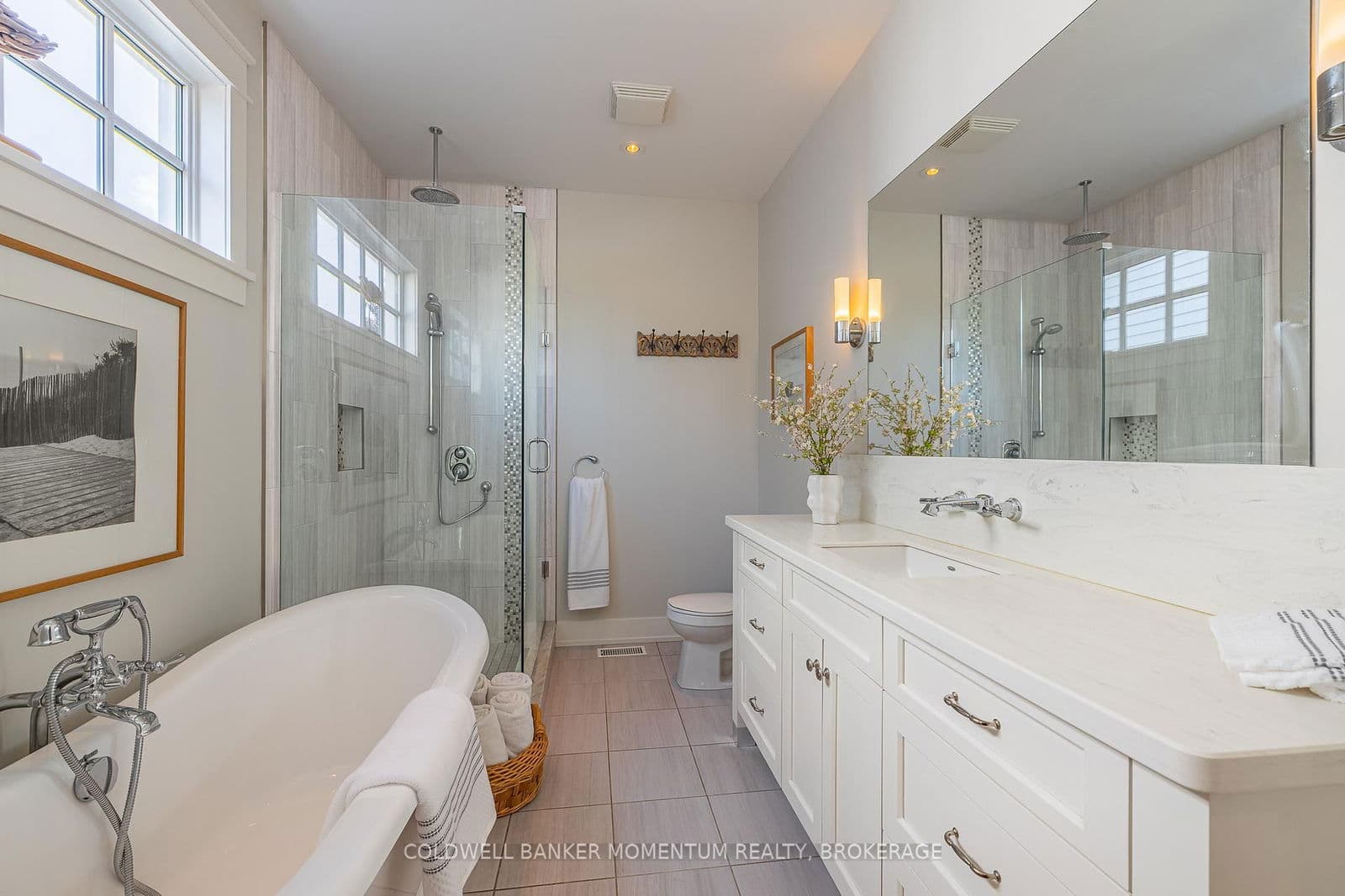 Detached at 465 LINE 2 Road, Niagara-on-the-Lake, ON - Photo 11 - RE/MAX Garden City Realty