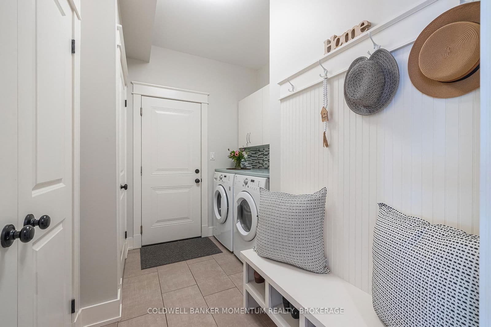 Detached at 465 LINE 2 Road, Niagara-on-the-Lake, ON - Photo 12 - RE/MAX Garden City Realty