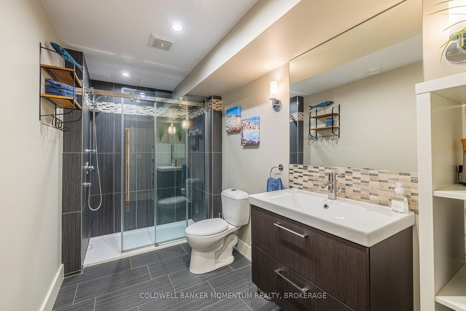 Detached at 465 LINE 2 Road, Niagara-on-the-Lake, ON - Photo 34 - RE/MAX Garden City Realty