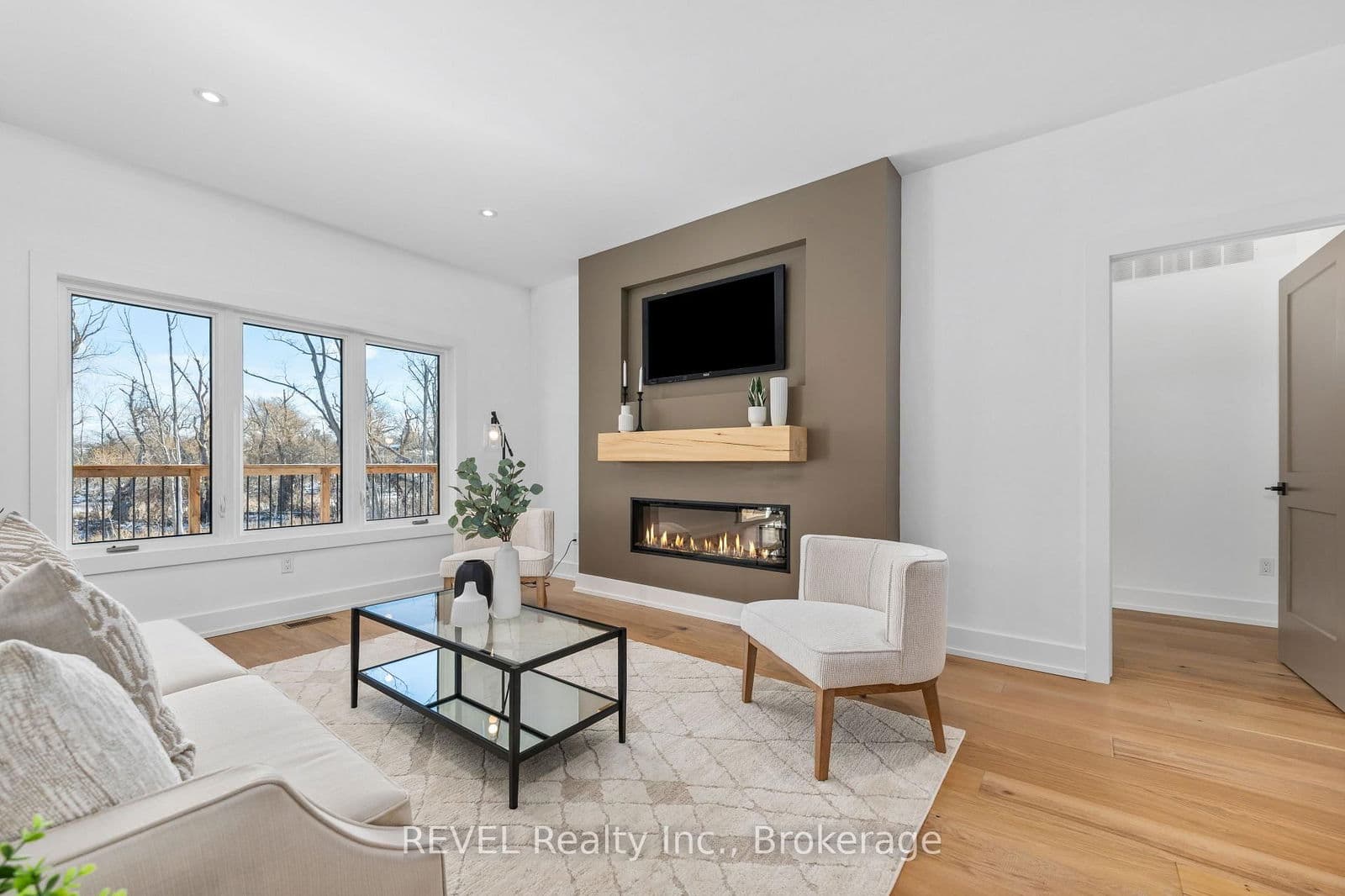 Detached at 752 GORHAM Road, Fort Erie, ON - Photo 10 - RE/MAX Garden City Realty