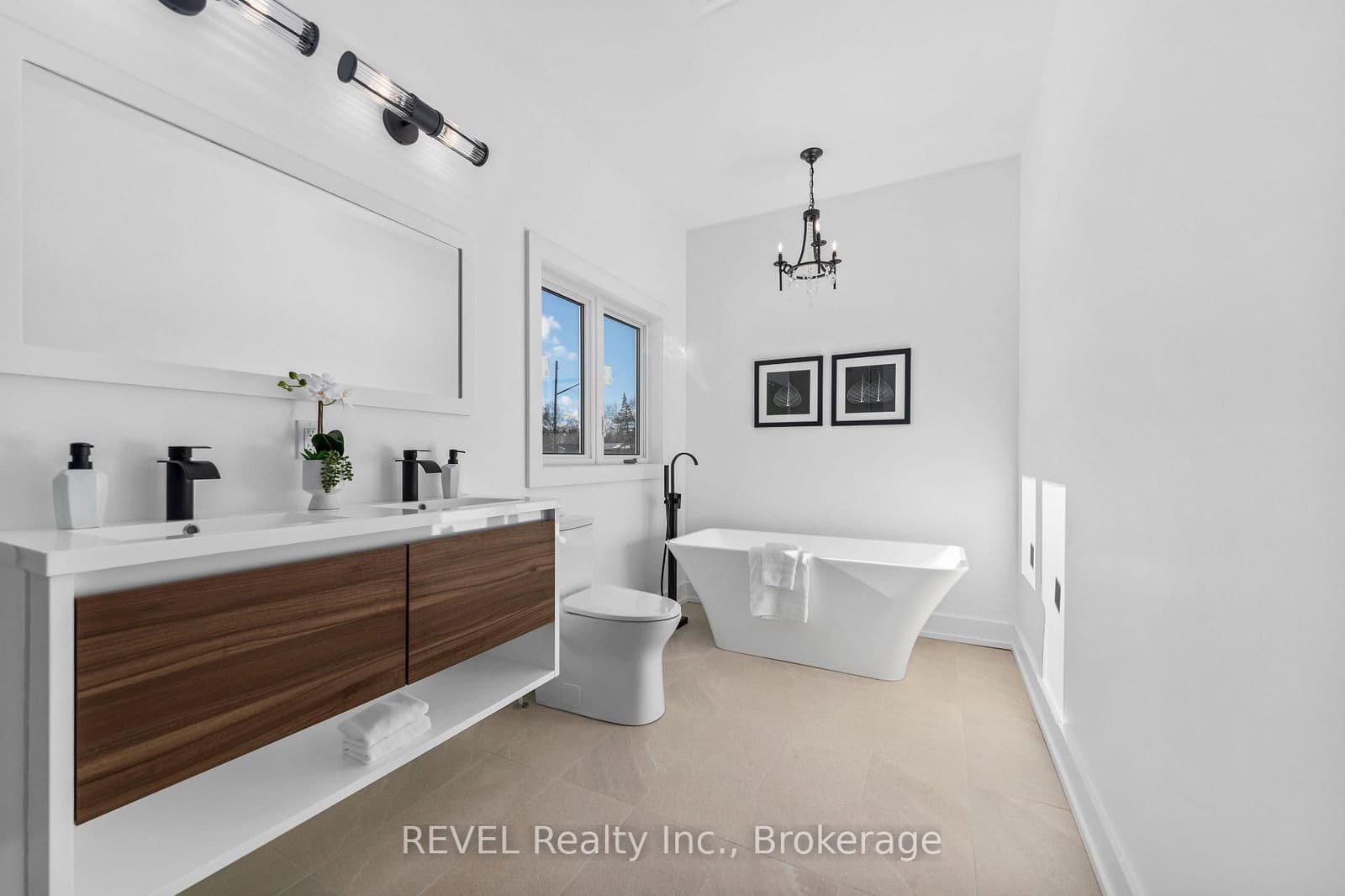 Detached at 752 GORHAM Road, Fort Erie, ON - Photo 22 - RE/MAX Garden City Realty