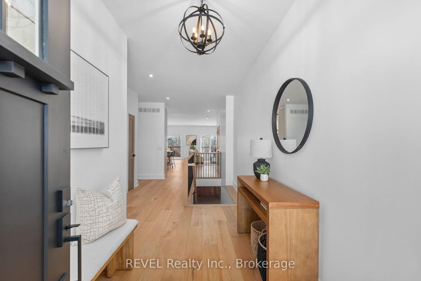 Detached at 752 GORHAM Road, Fort Erie, ON - Photo 5 - RE/MAX Garden City Realty