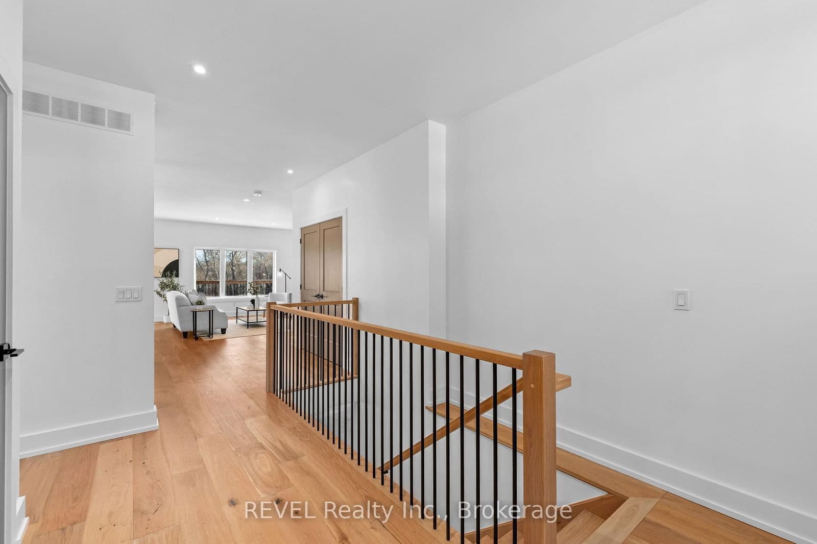 Detached at 752 GORHAM Road, Fort Erie, ON - Photo 6 - RE/MAX Garden City Realty