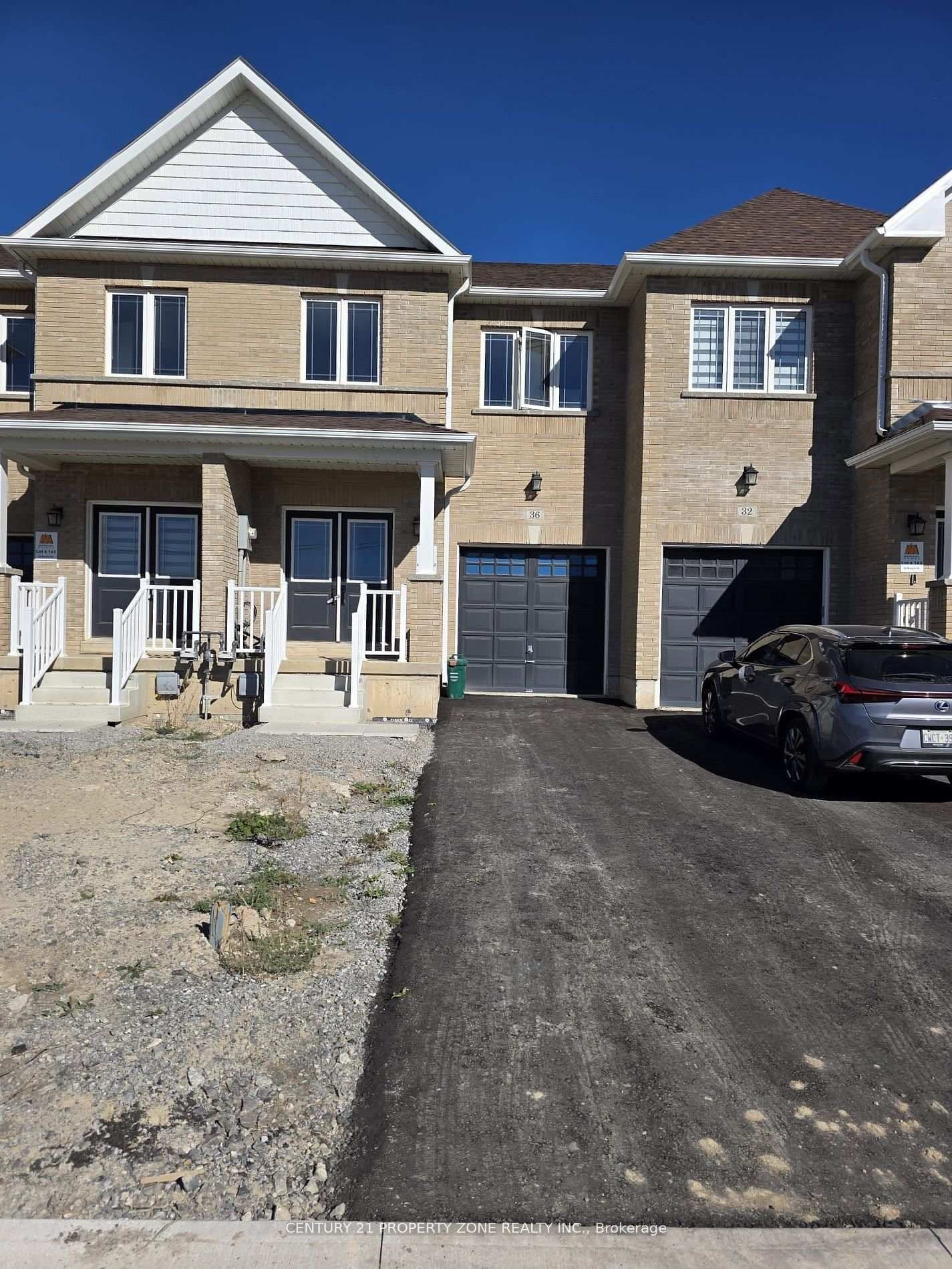 Att/Row/Townhouse at 36 Bruton Street, Thorold, ON - Photo 2 - RE/MAX Garden City Realty