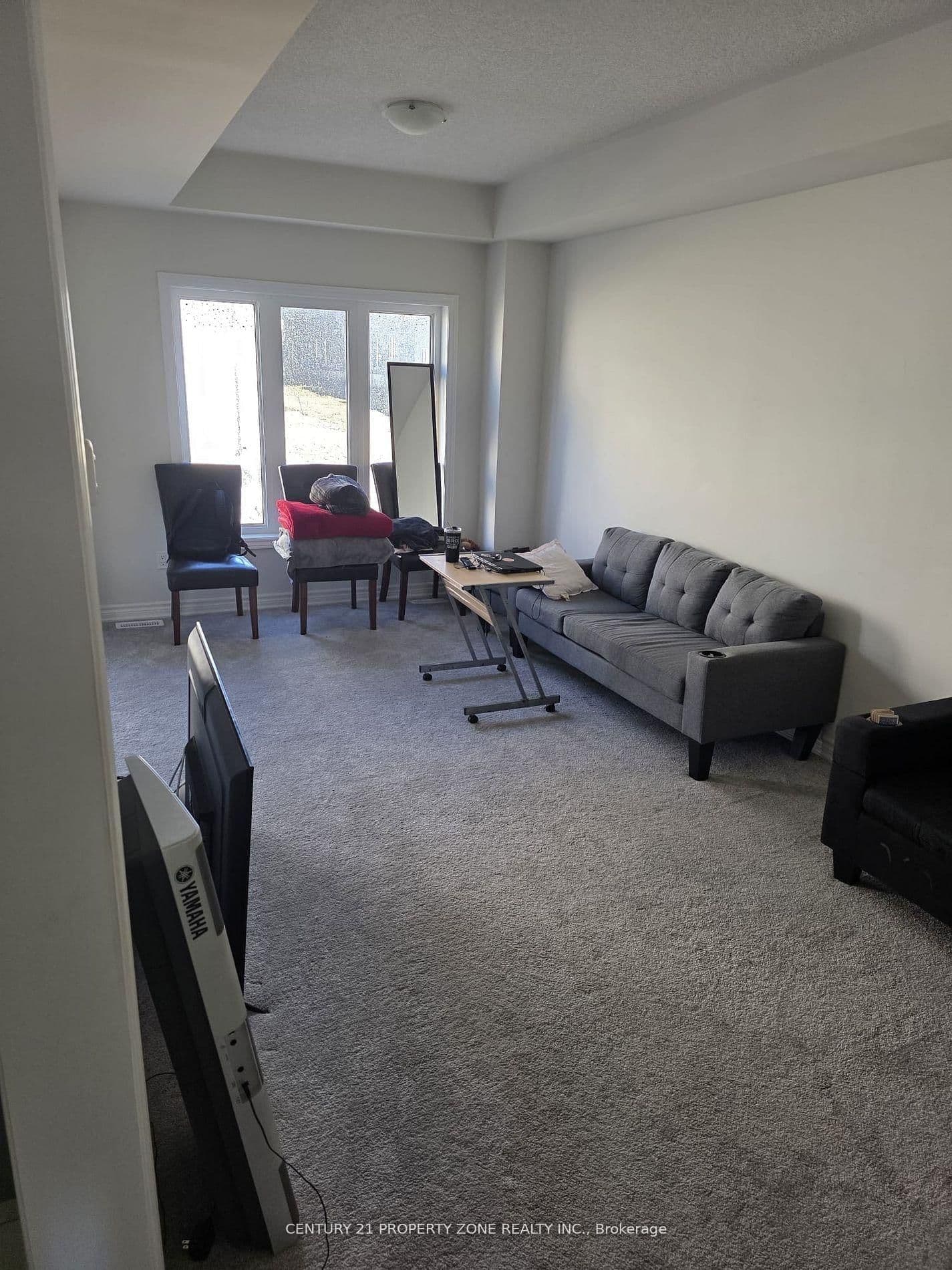 Att/Row/Townhouse at 36 Bruton Street, Thorold, ON - Photo 6 - RE/MAX Garden City Realty