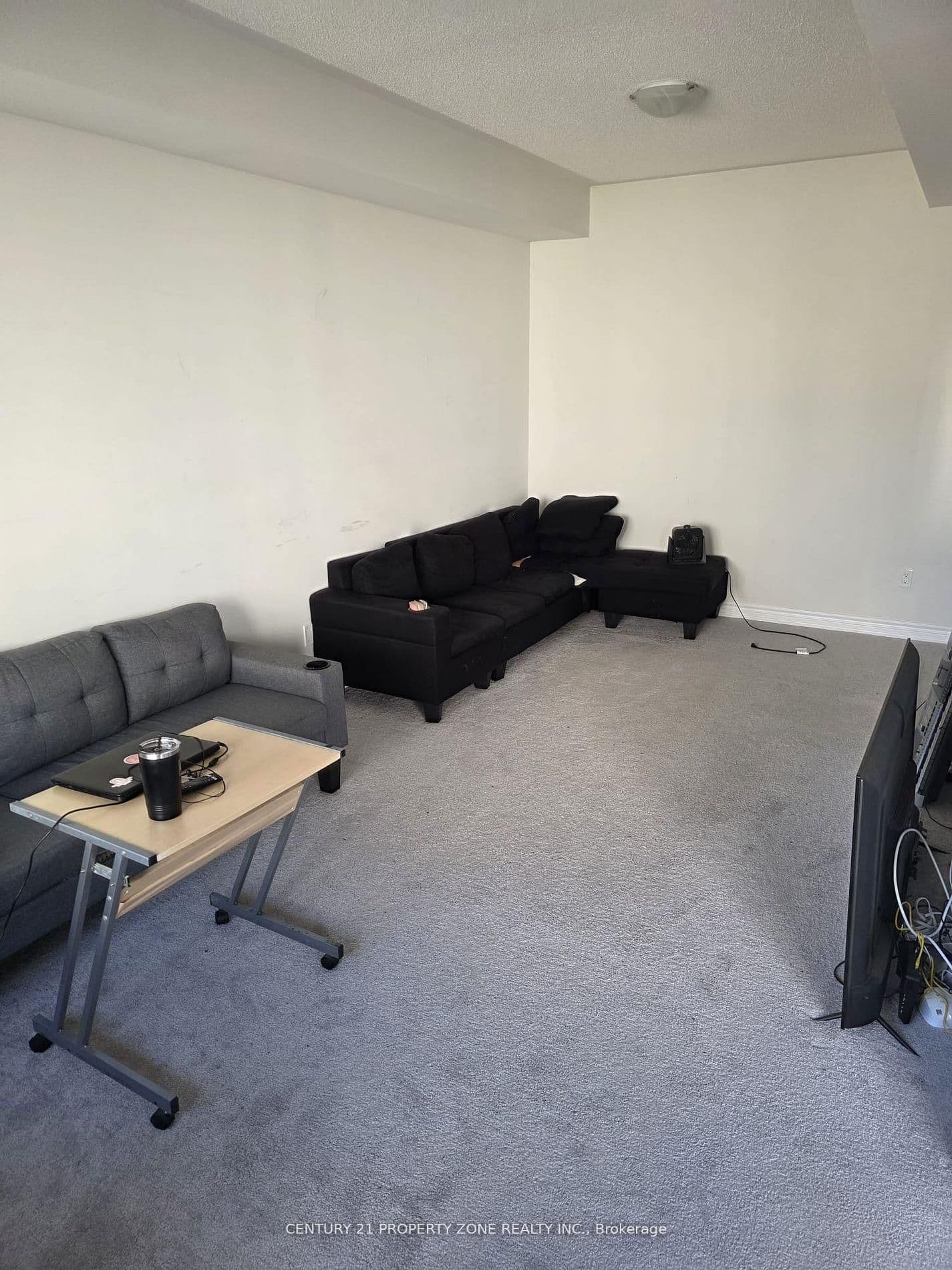 Att/Row/Townhouse at 36 Bruton Street, Thorold, ON - Photo 7 - RE/MAX Garden City Realty