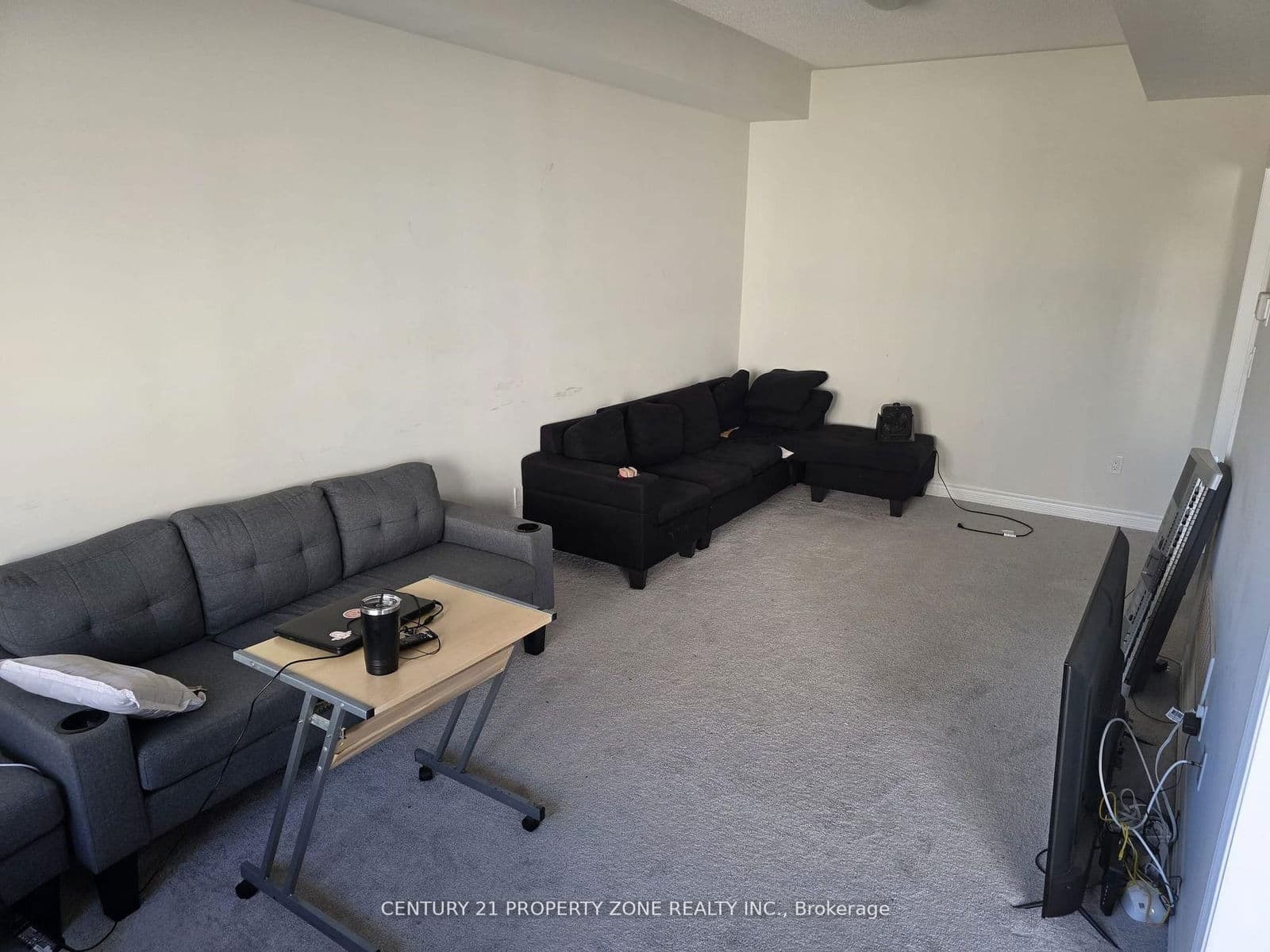 Att/Row/Townhouse at 36 Bruton Street, Thorold, ON - Photo 8 - RE/MAX Garden City Realty