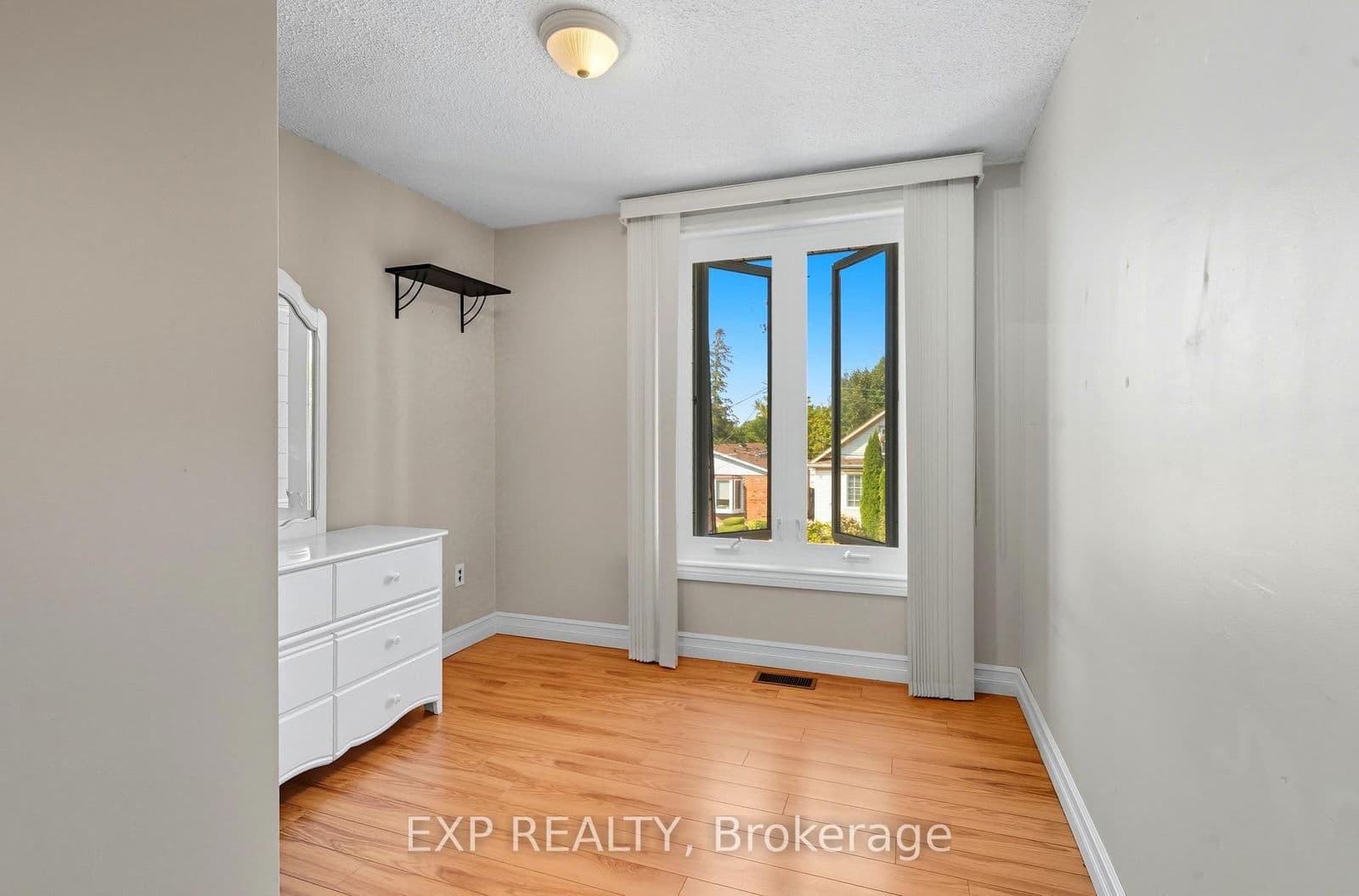 Detached at 5904 Prospect Street, Niagara Falls, ON - Photo 21 - RE/MAX Garden City Realty