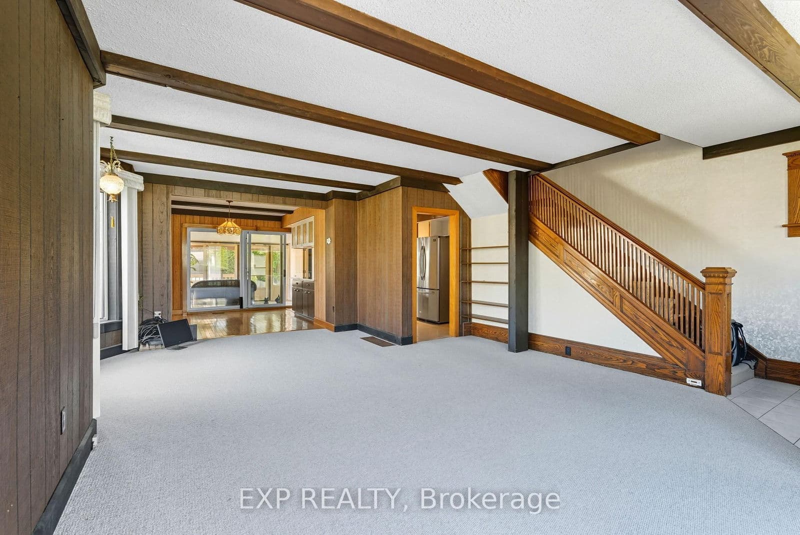 Detached at 5904 Prospect Street, Niagara Falls, ON - Photo 9 - RE/MAX Garden City Realty