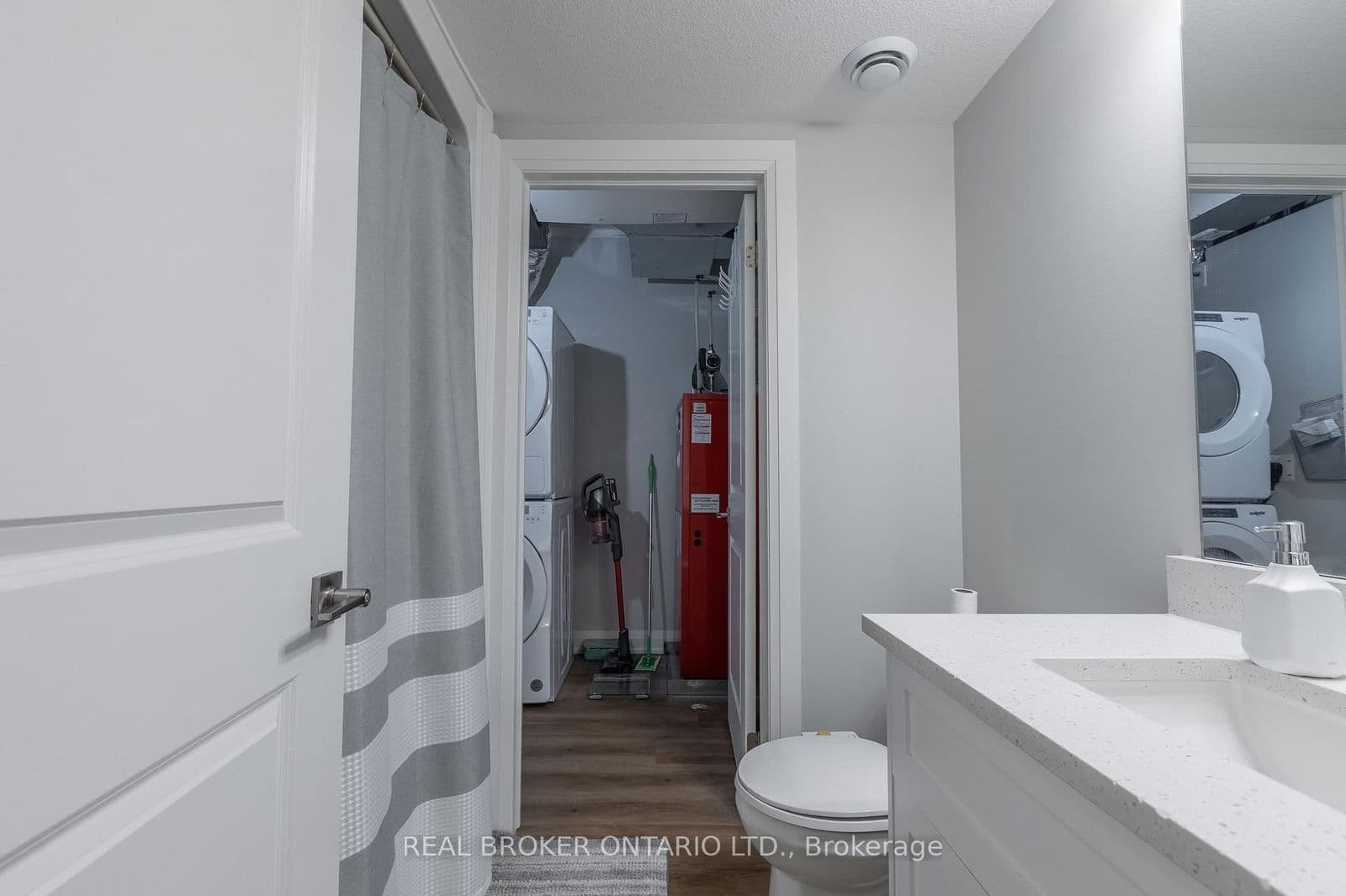 Condo Apartment at 300- 120 Summersides Boulevard, Pelham, ON - Photo 14 - RE/MAX Garden City Realty