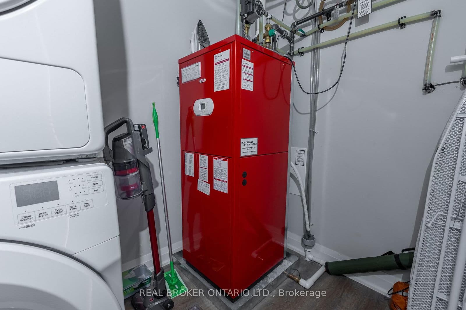 Condo Apartment at 300- 120 Summersides Boulevard, Pelham, ON - Photo 16 - RE/MAX Garden City Realty