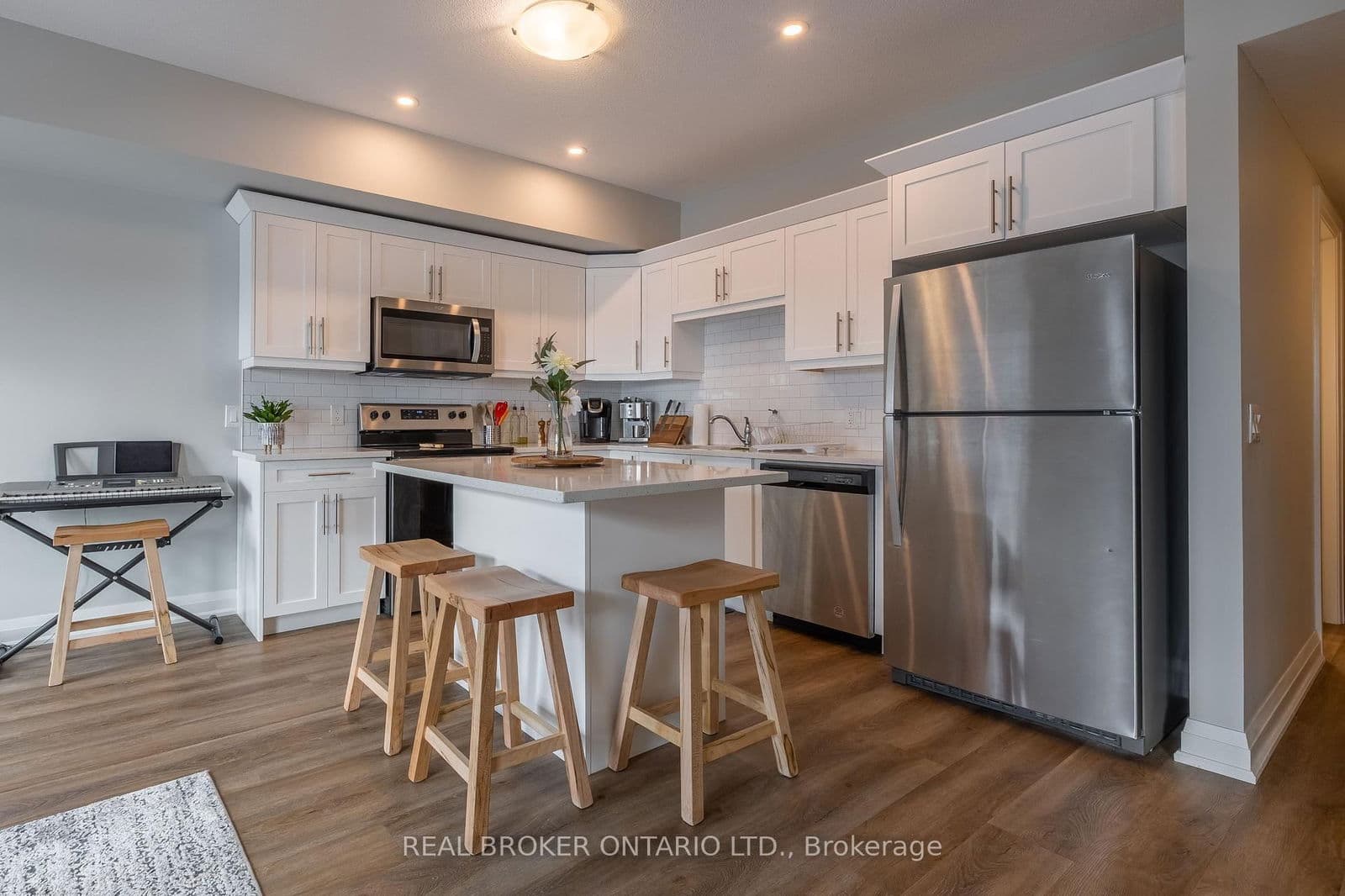 Condo Apartment at 300- 120 Summersides Boulevard, Pelham, ON - Photo 8 - RE/MAX Garden City Realty