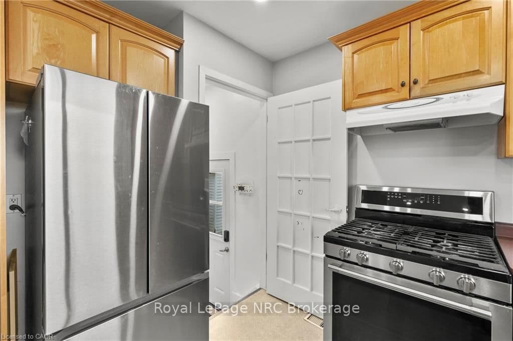 Detached at 5993 Silver Street, West Lincoln, ON - Photo 12 - RE/MAX Garden City Realty