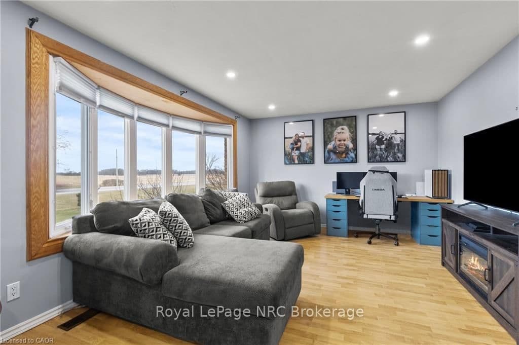 Detached at 5993 Silver Street, West Lincoln, ON - Photo 14 - RE/MAX Garden City Realty