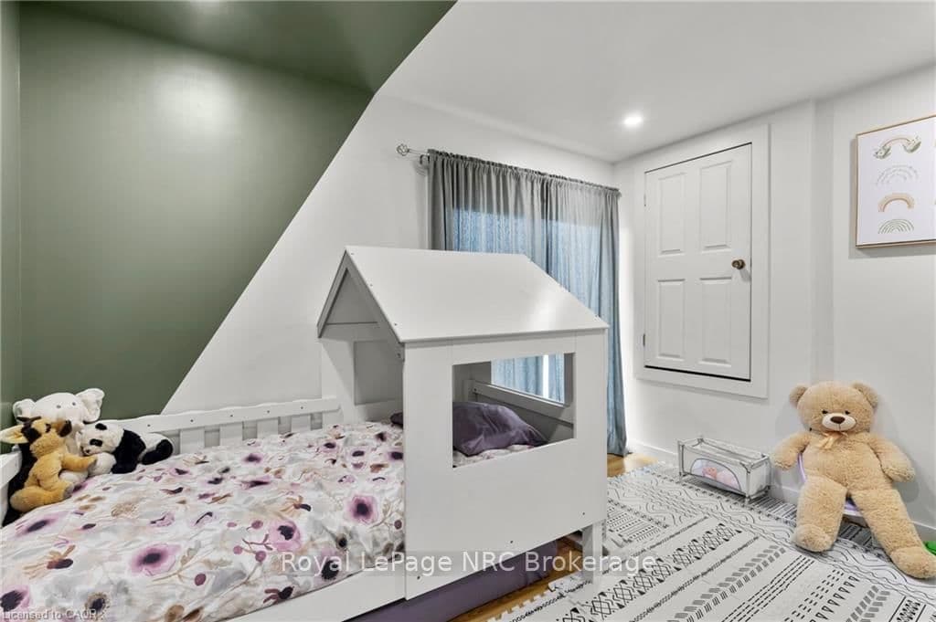 Detached at 5993 Silver Street, West Lincoln, ON - Photo 19 - RE/MAX Garden City Realty