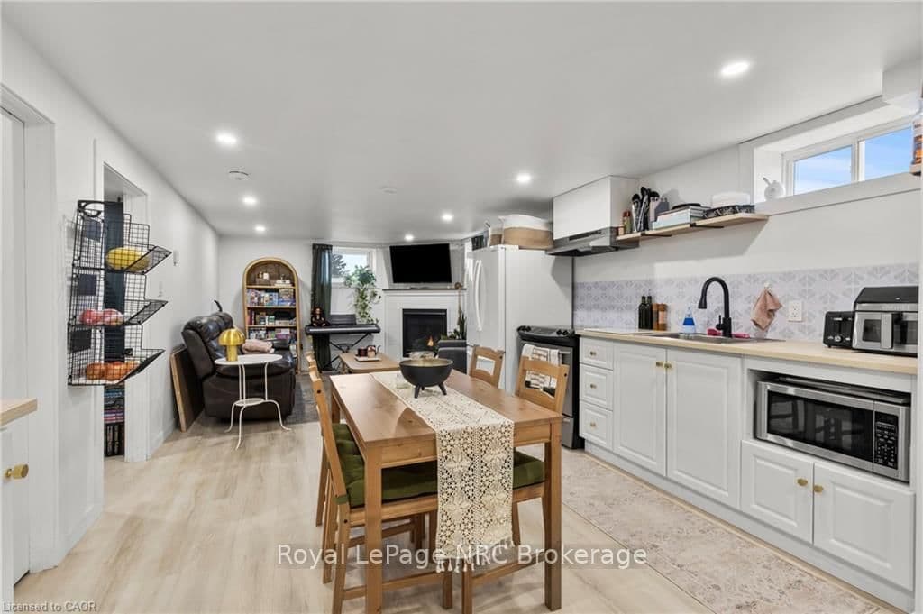 Detached at 5993 Silver Street, West Lincoln, ON - Photo 27 - RE/MAX Garden City Realty