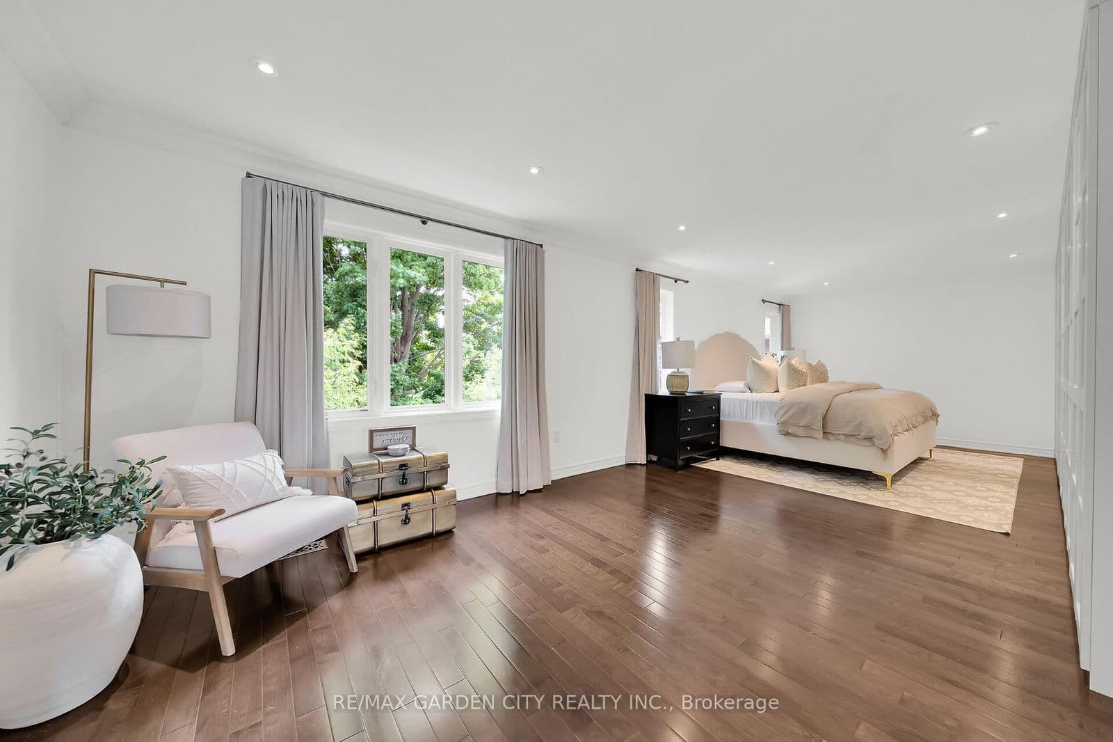 Detached at 6 VANDERBURGH Lane, Grimsby, ON - Photo 23 - RE/MAX Garden City Realty