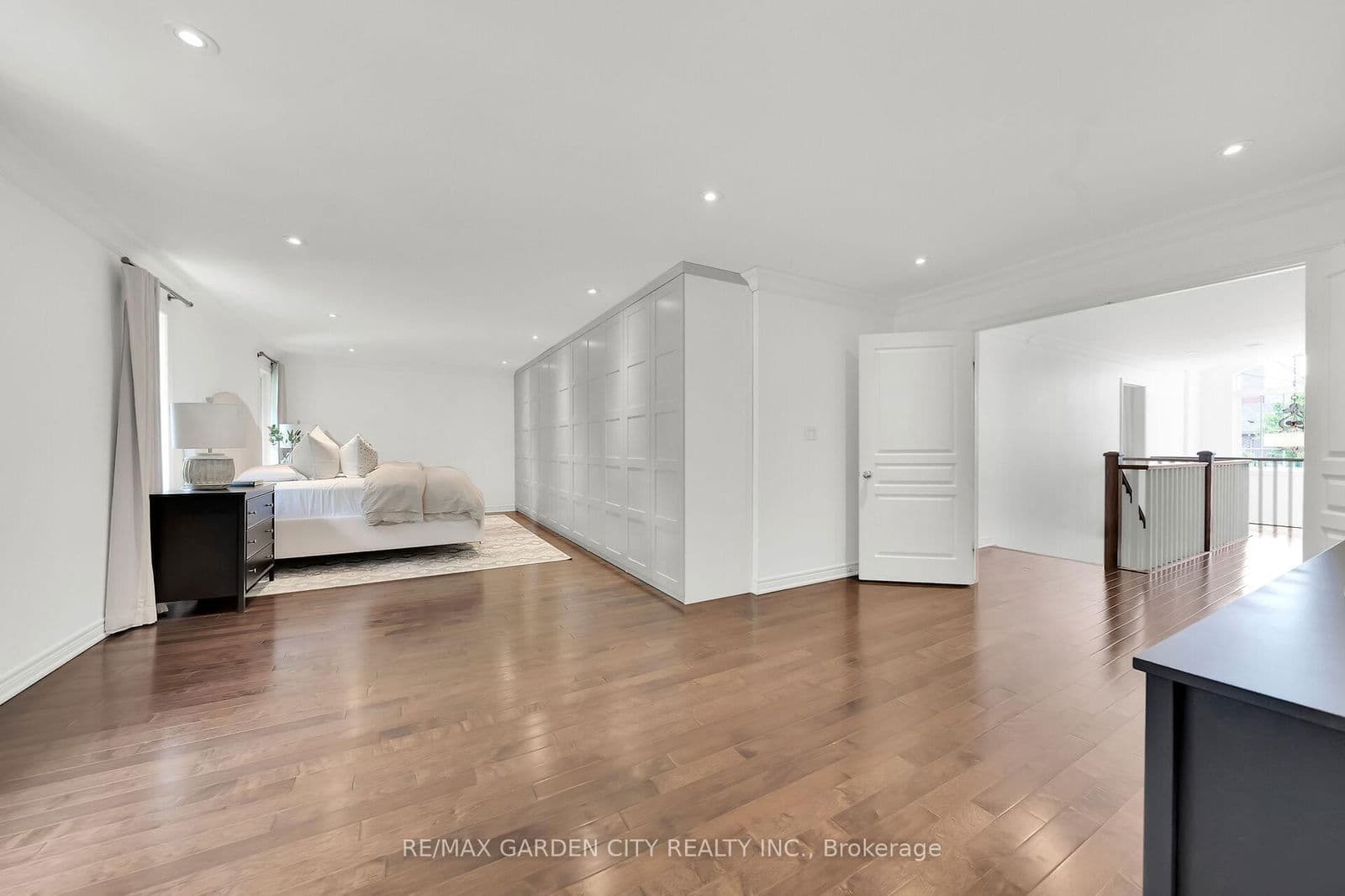 Detached at 6 VANDERBURGH Lane, Grimsby, ON - Photo 24 - RE/MAX Garden City Realty