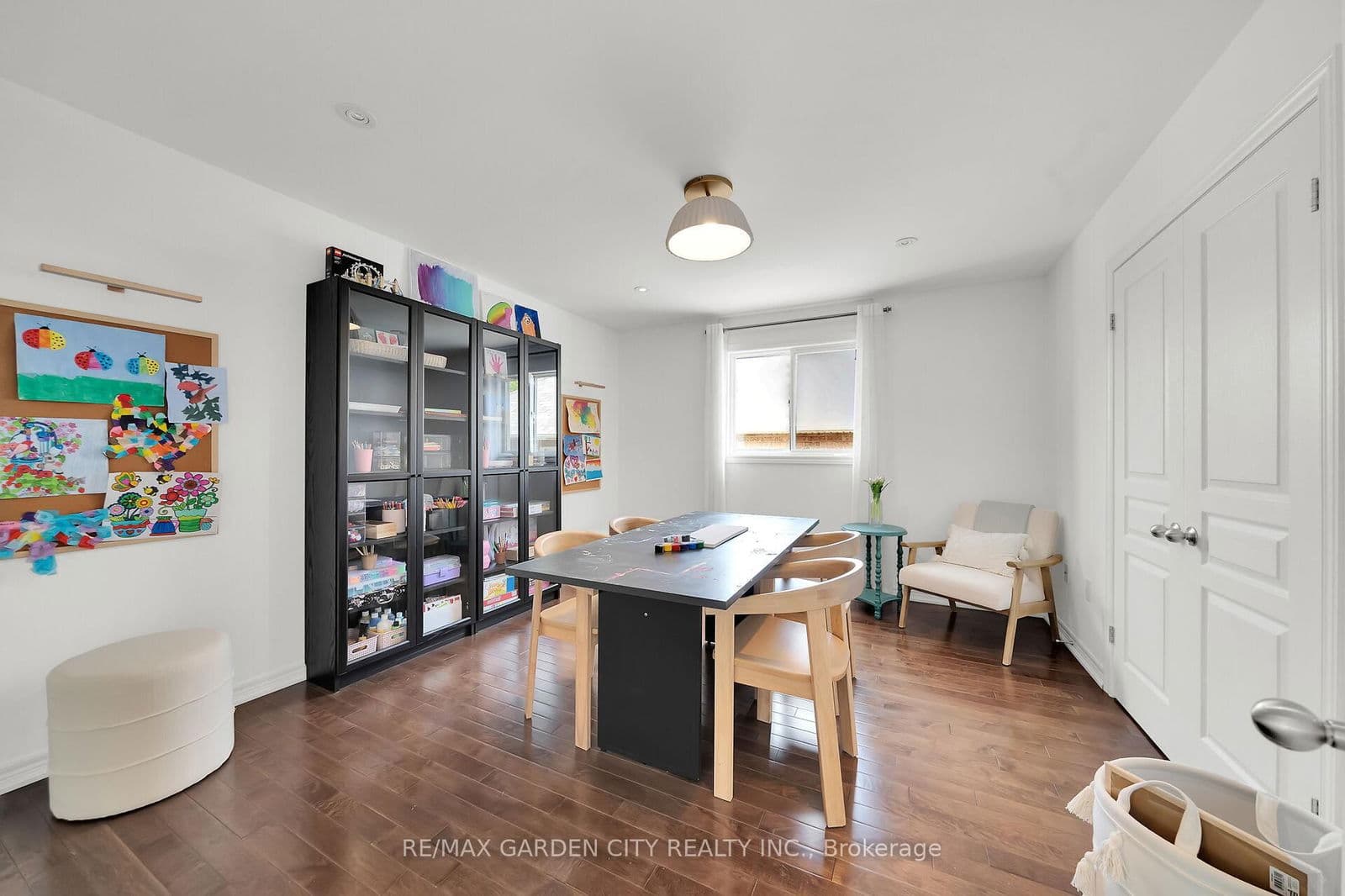 Detached at 6 VANDERBURGH Lane, Grimsby, ON - Photo 35 - RE/MAX Garden City Realty