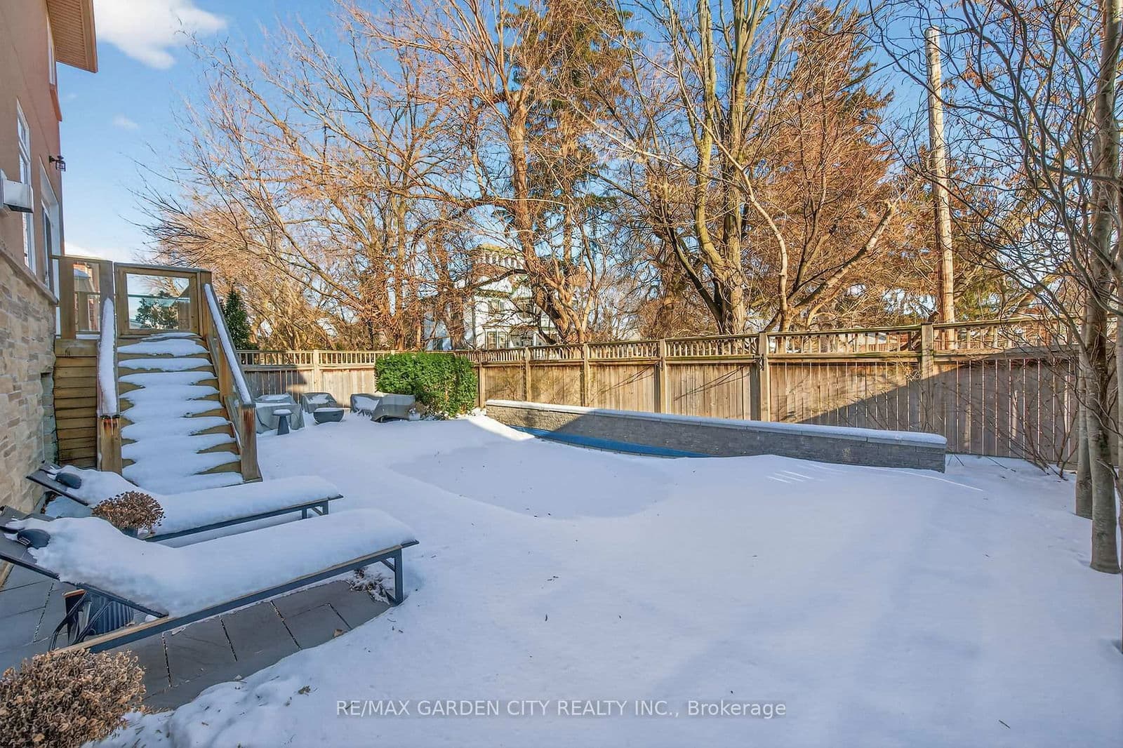 Detached at 6 VANDERBURGH Lane, Grimsby, ON - Photo 45 - RE/MAX Garden City Realty