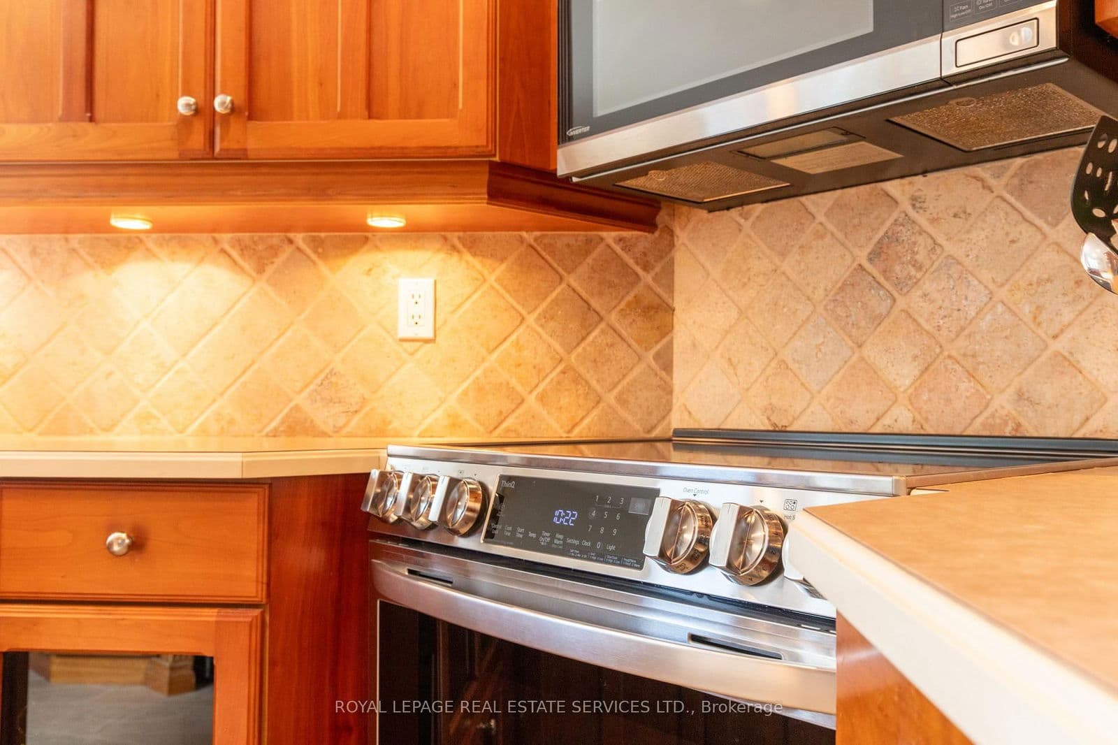 Detached at 141 Main Street, St. Catharines, ON - Photo 12 - RE/MAX Garden City Realty