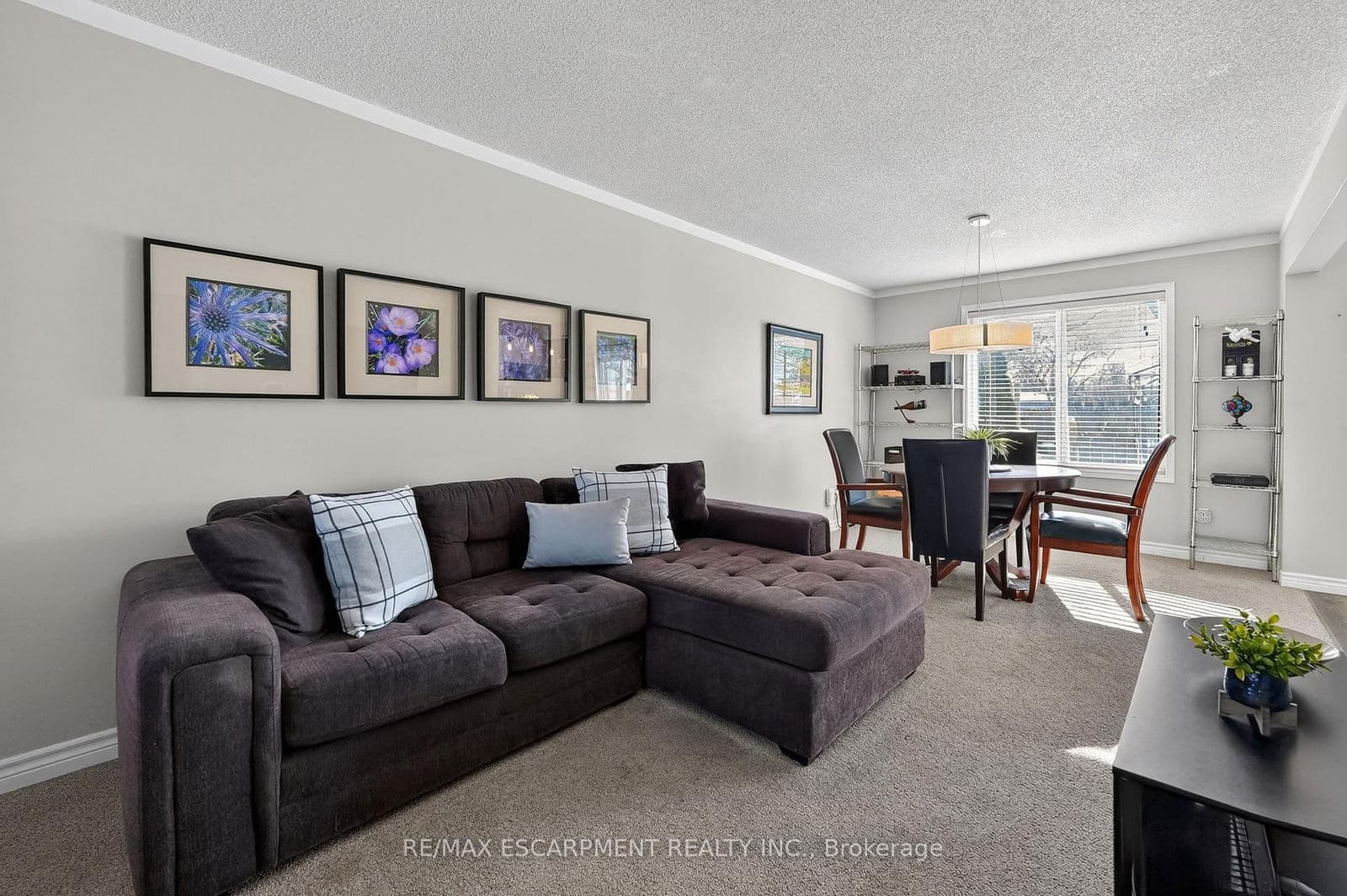 Detached at 4996 Greenlane Road, Lincoln, ON - Photo 7 - RE/MAX Garden City Realty