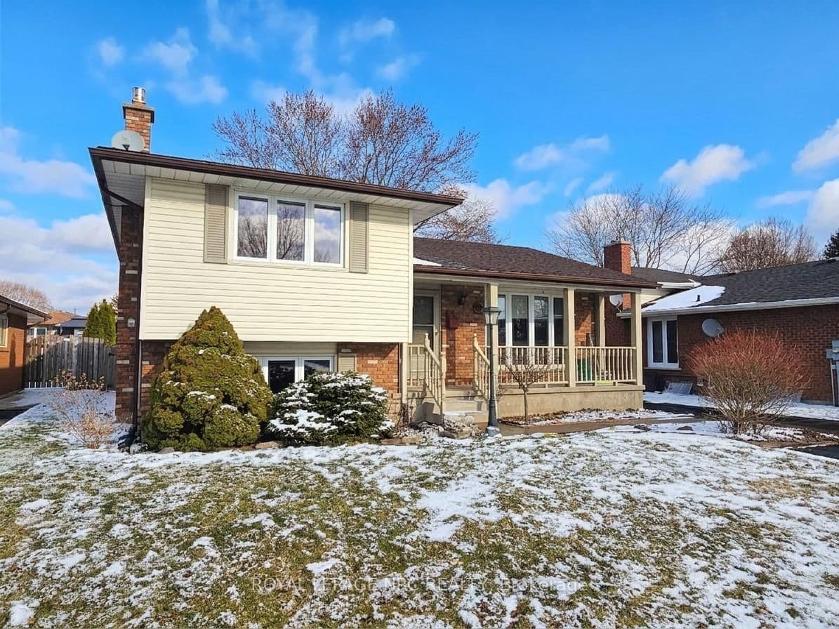 Detached at 78 Page Drive, Welland, ON - Photo 11 - RE/MAX Garden City Realty