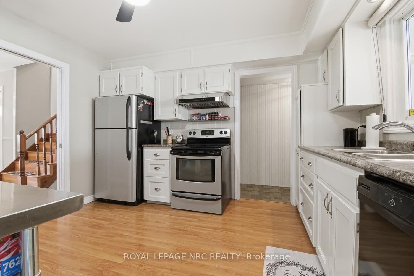 Detached at 78 Page Drive, Welland, ON - Photo 22 - RE/MAX Garden City Realty