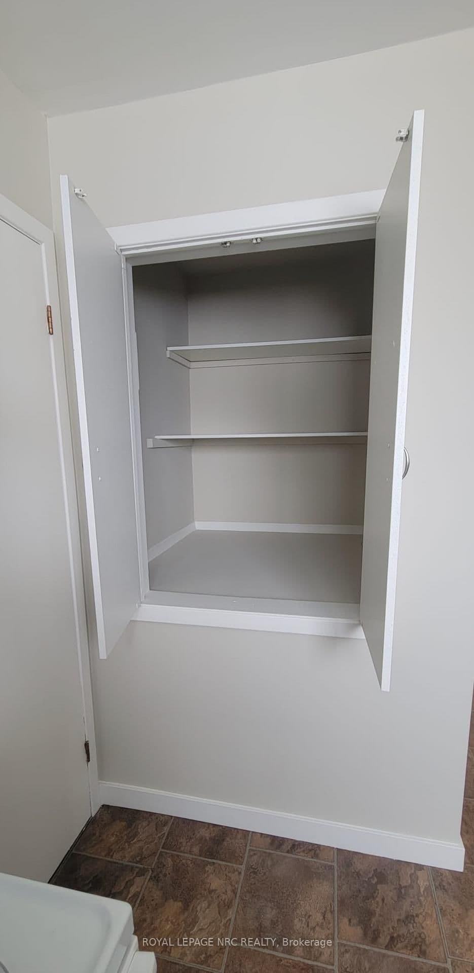 Att/Row/Townhouse at Unit 1- 402 Fares Street, Port Colborne, ON - Photo 6 - RE/MAX Garden City Realty