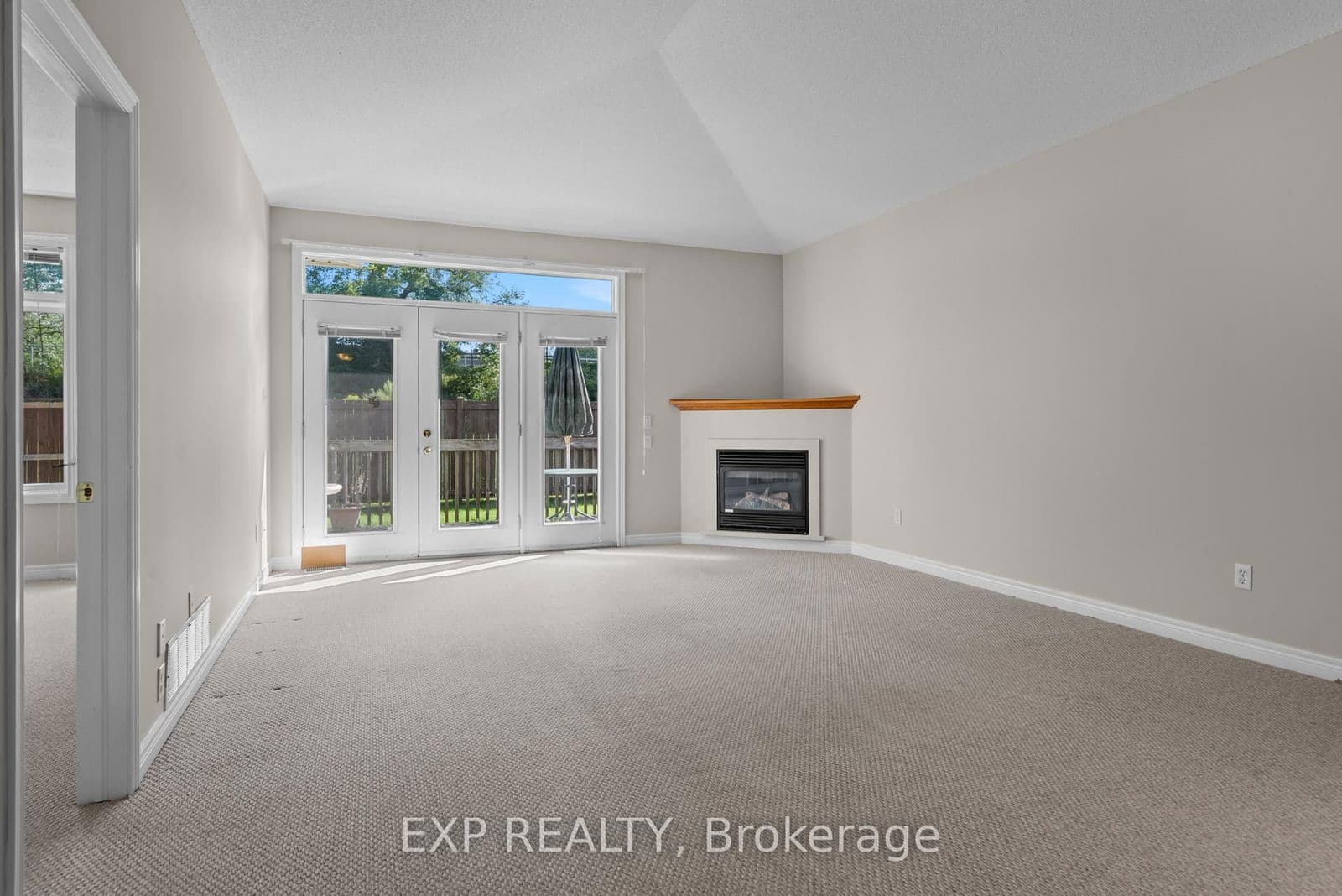 Condo Townhouse at 23- 5595 DRUMMOND Road, Niagara Falls, ON - Photo 12 - RE/MAX Garden City Realty