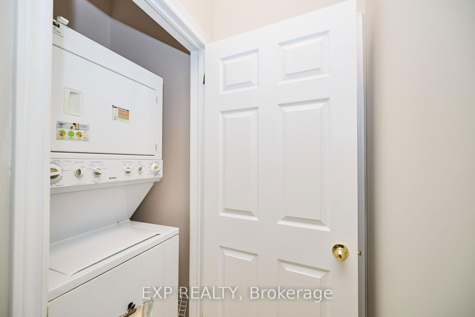 Condo Townhouse at 23- 5595 DRUMMOND Road, Niagara Falls, ON - Photo 13 - RE/MAX Garden City Realty