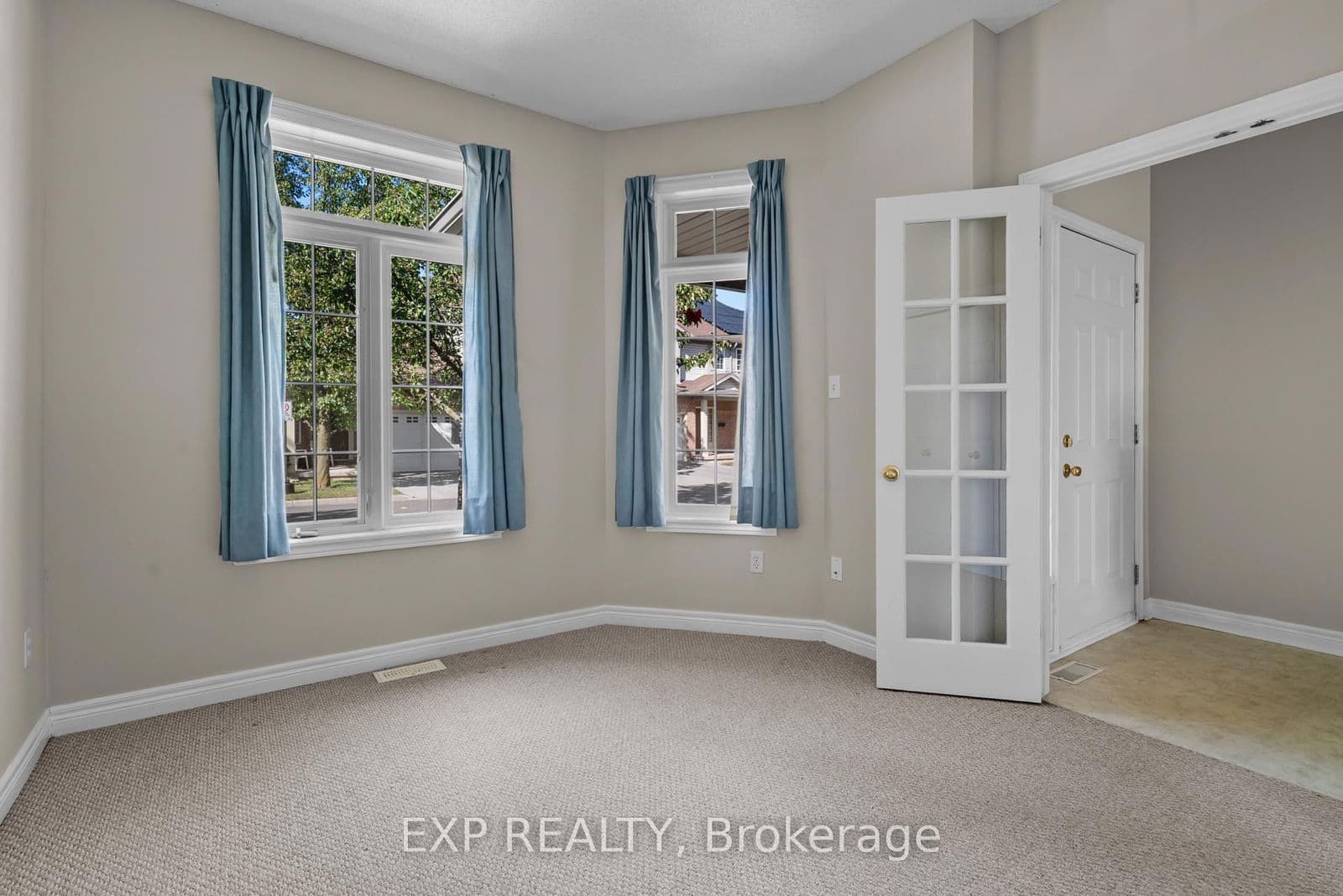 Condo Townhouse at 23- 5595 DRUMMOND Road, Niagara Falls, ON - Photo 5 - RE/MAX Garden City Realty