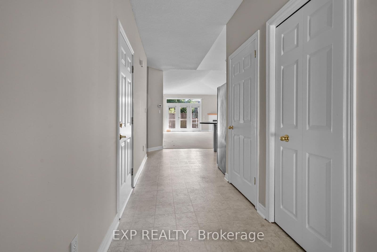 Condo Townhouse at 23- 5595 DRUMMOND Road, Niagara Falls, ON - Photo 7 - RE/MAX Garden City Realty