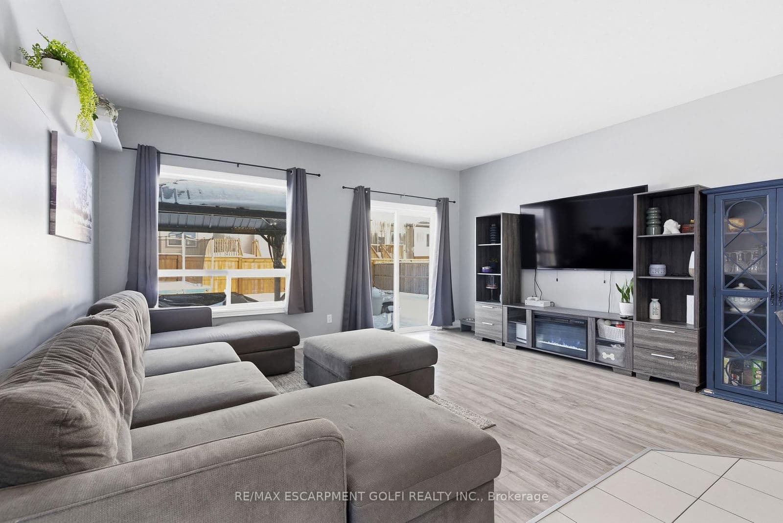 Detached at 914 Burwell Street, Fort Erie, ON - Photo 10 - RE/MAX Garden City Realty