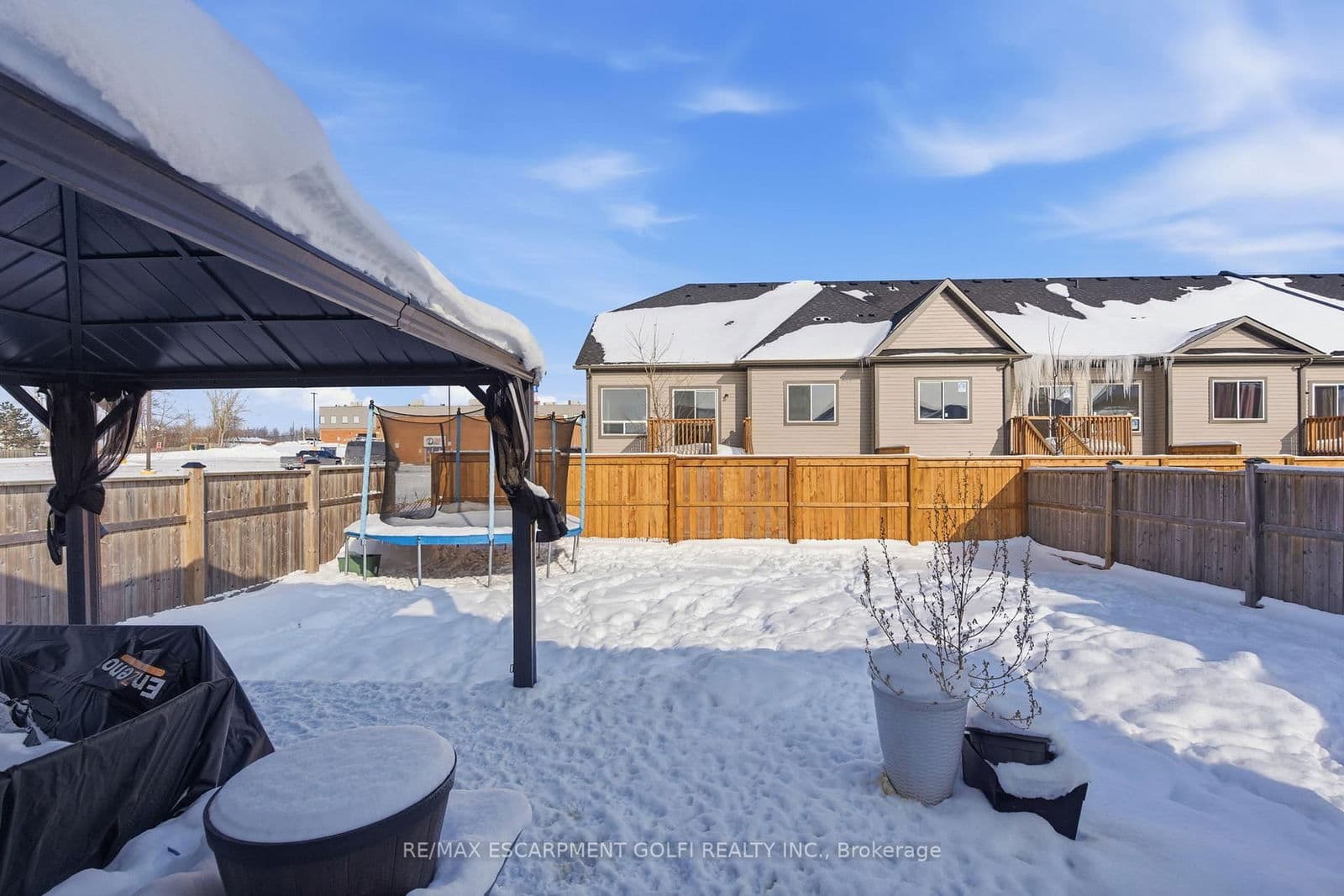 Detached at 914 Burwell Street, Fort Erie, ON - Photo 23 - RE/MAX Garden City Realty