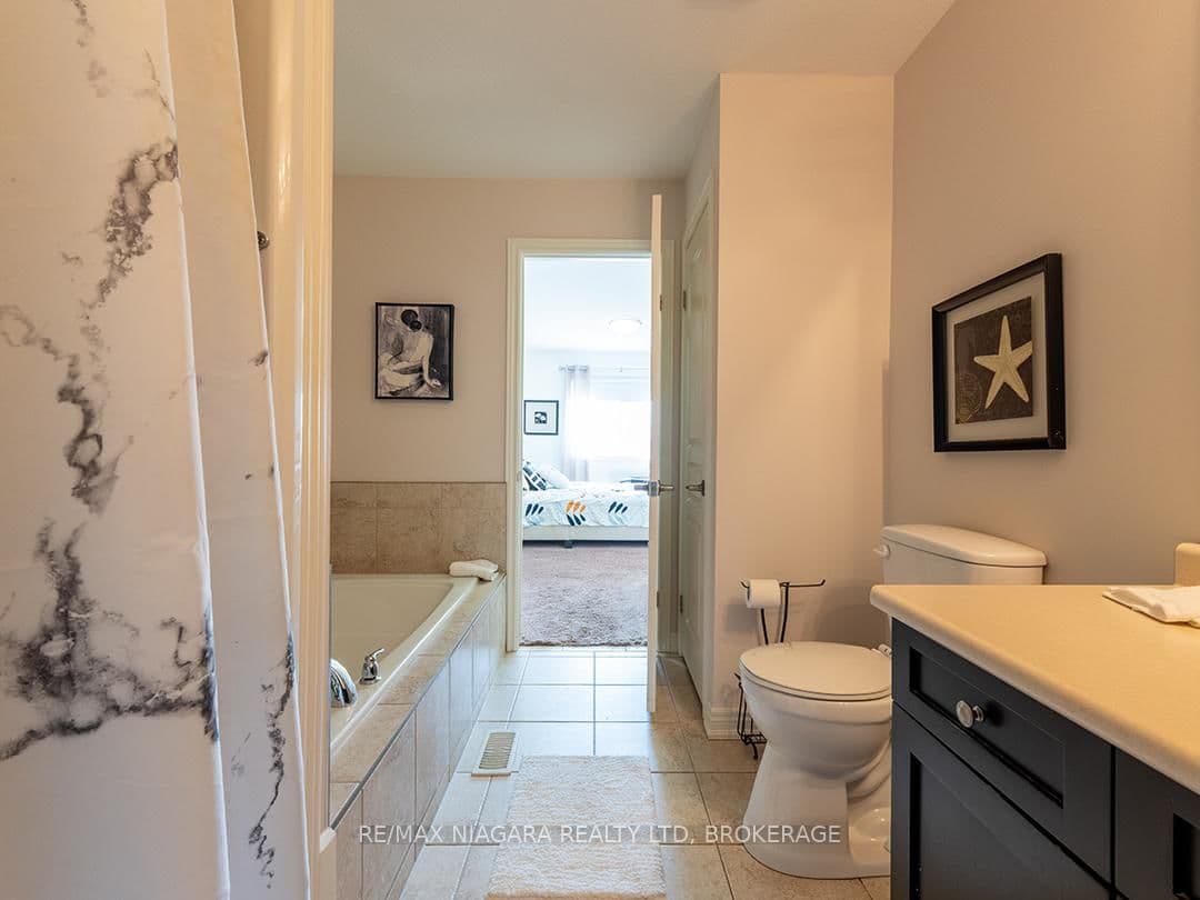 Att/Row/Townhouse at 63 Falcon Drive, Welland, ON - Photo 19 - RE/MAX Garden City Realty