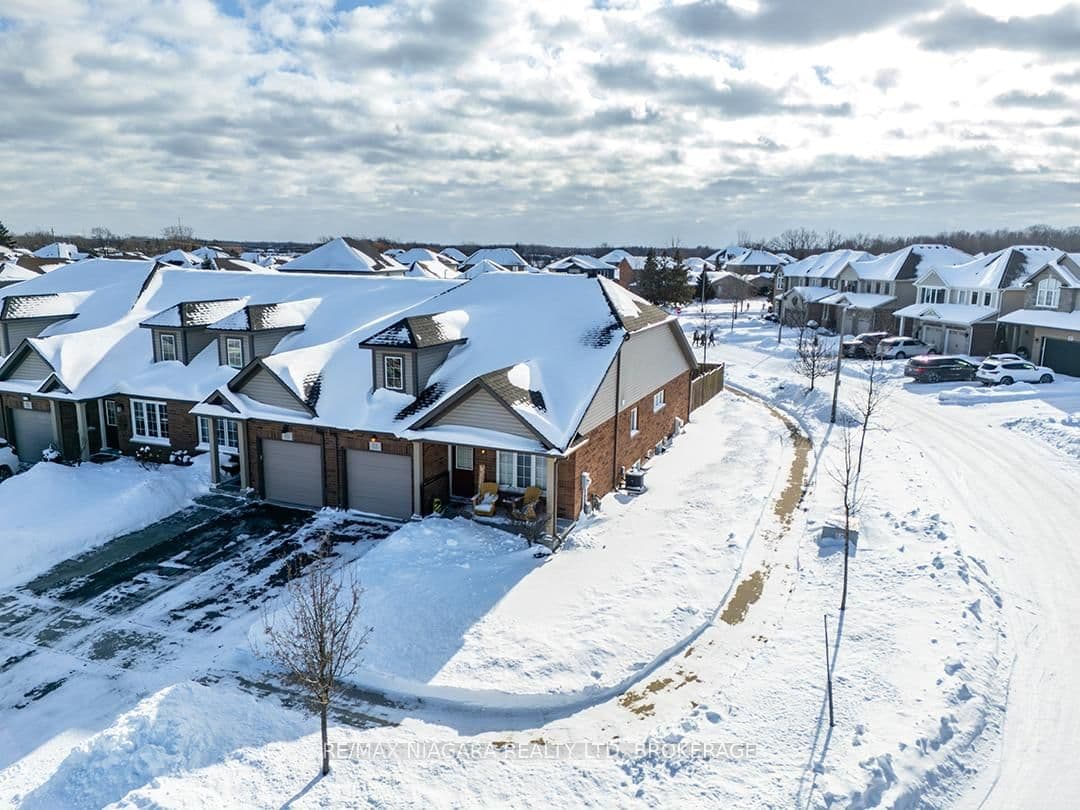 Att/Row/Townhouse at 63 Falcon Drive, Welland, ON - Photo 33 - RE/MAX Garden City Realty