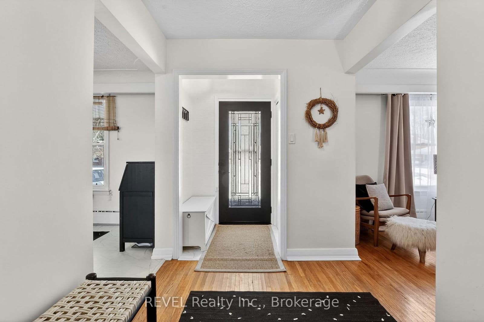 Detached at 10 Laughlin Place, Welland, ON - Photo 13 - RE/MAX Garden City Realty