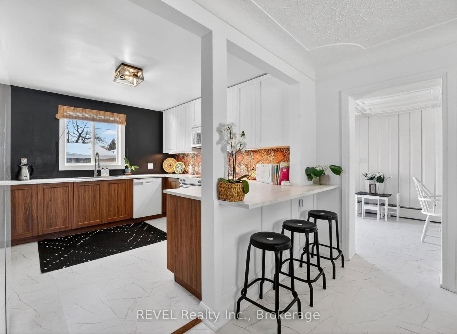 Detached at 10 Laughlin Place, Welland, ON - Photo 16 - RE/MAX Garden City Realty