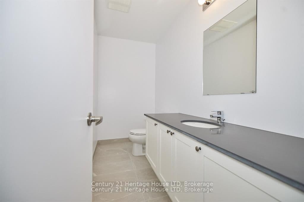 Condo Apartment at 1001- 7711 Green Vista Gate, Niagara Falls, ON - Photo 23 - RE/MAX Garden City Realty