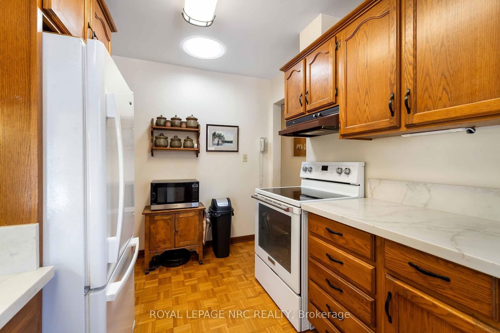 Detached at 4271 13th Street, Lincoln, ON - Photo 16 - RE/MAX Garden City Realty