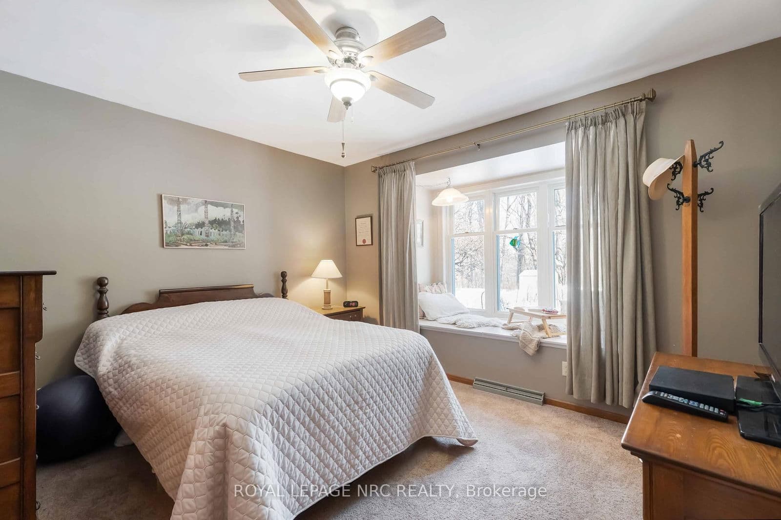 Detached at 4271 13th Street, Lincoln, ON - Photo 17 - RE/MAX Garden City Realty