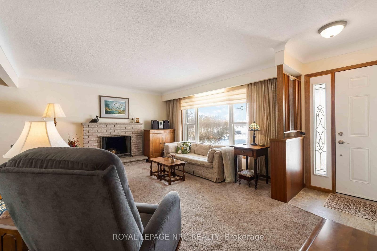 Detached at 4271 13th Street, Lincoln, ON - Photo 5 - RE/MAX Garden City Realty